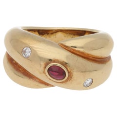 Vintage Cartier Colisse Gold Diamond Ruby Ring