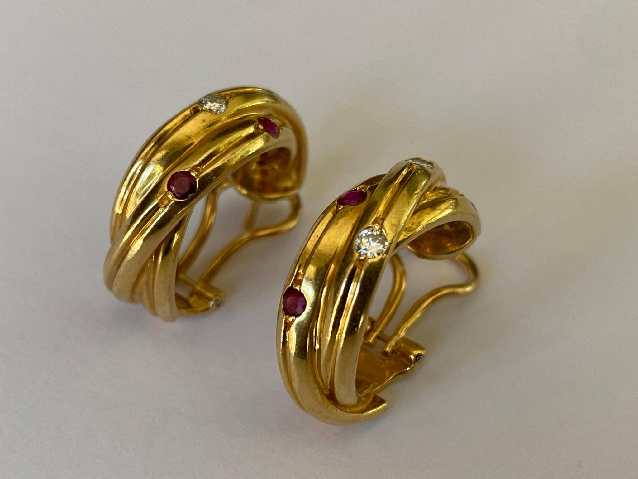Round Cut Cartier Constellation 18kt Yellow Gold, Ruby, Sapphire and Diamond Earrings For Sale