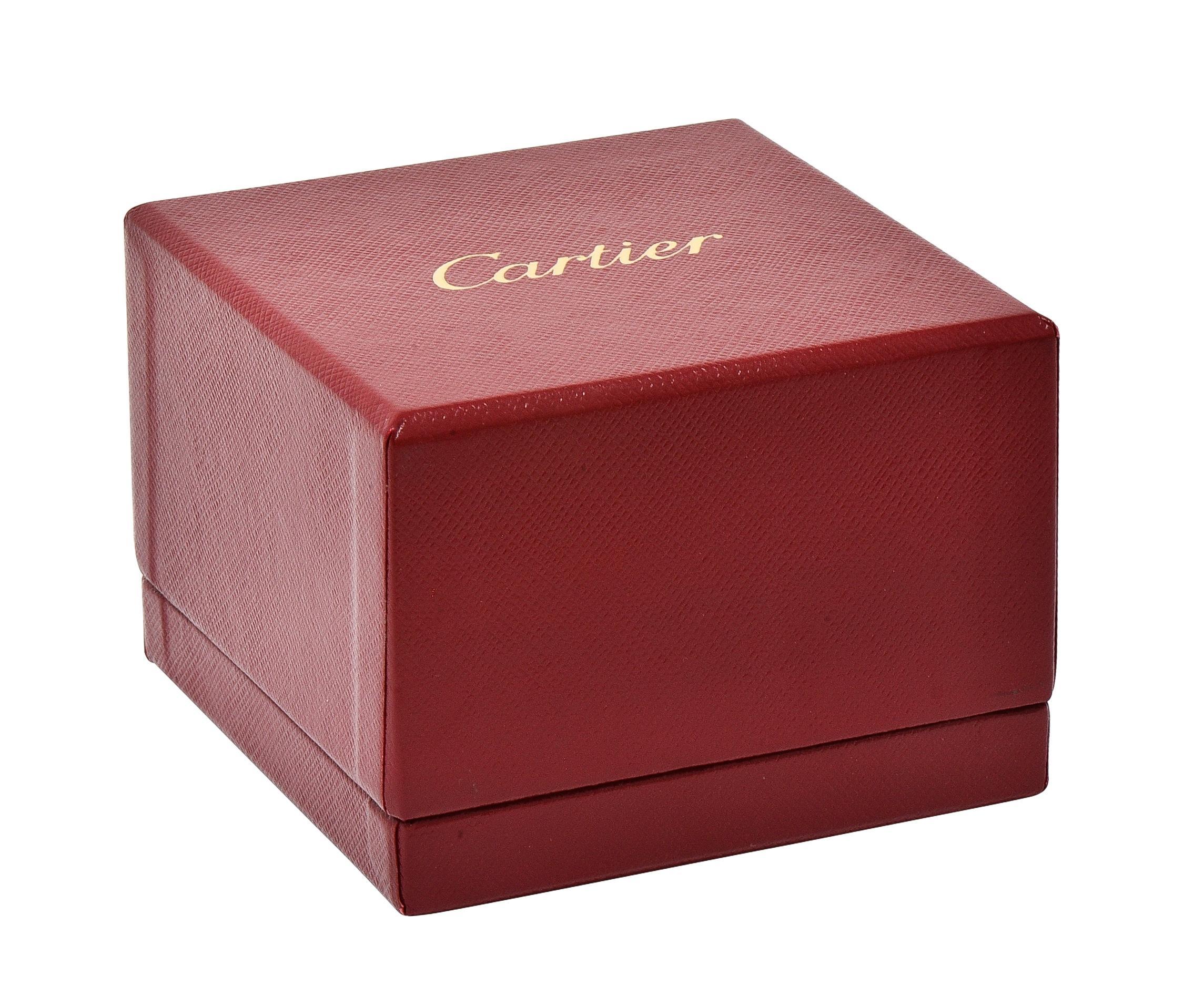 Bague unisexe en or blanc 18 carats à diamant contemporain Cartier High Love en vente 5