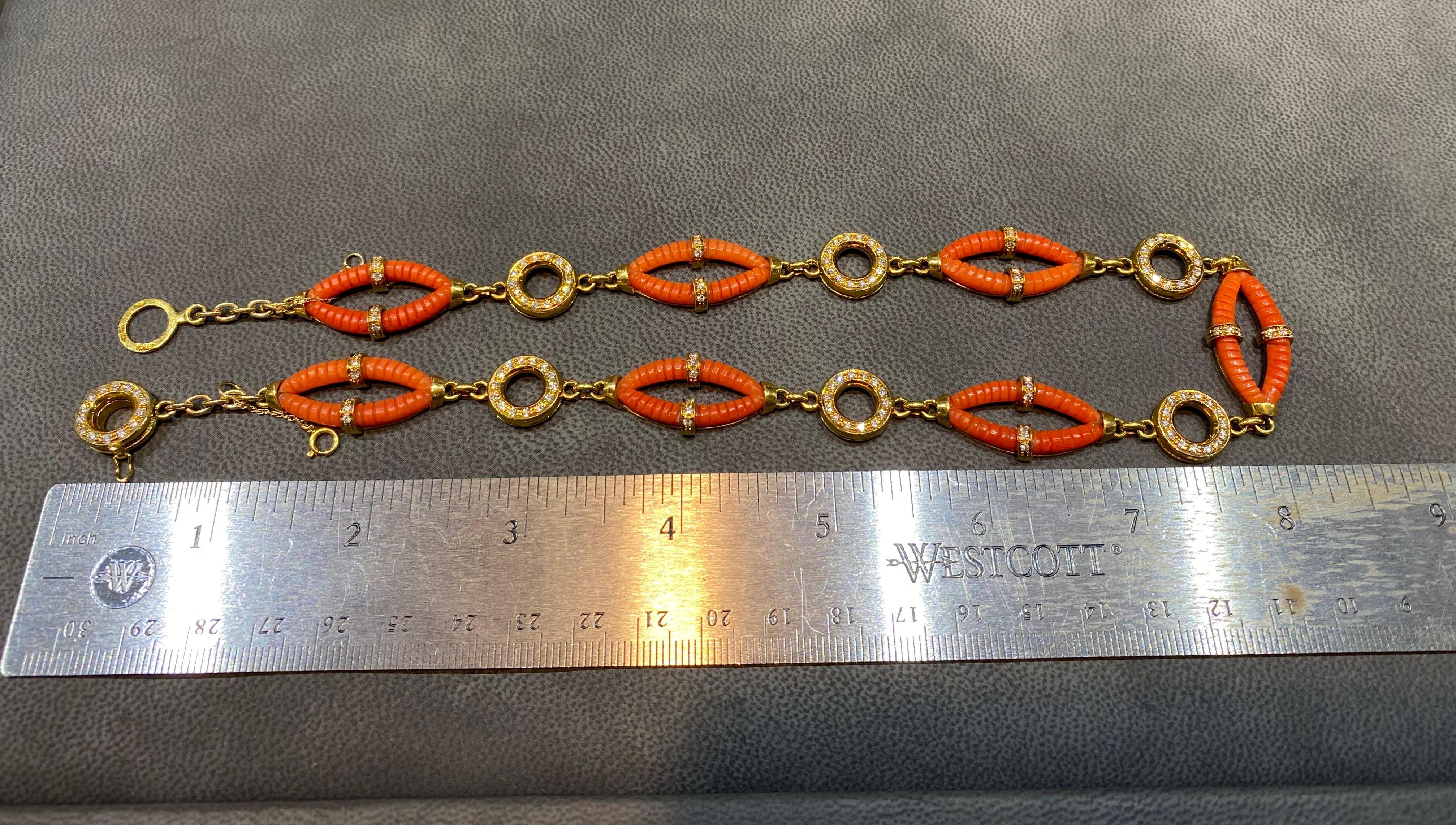 Collier de corail et de diamants de Cartier en vente 2