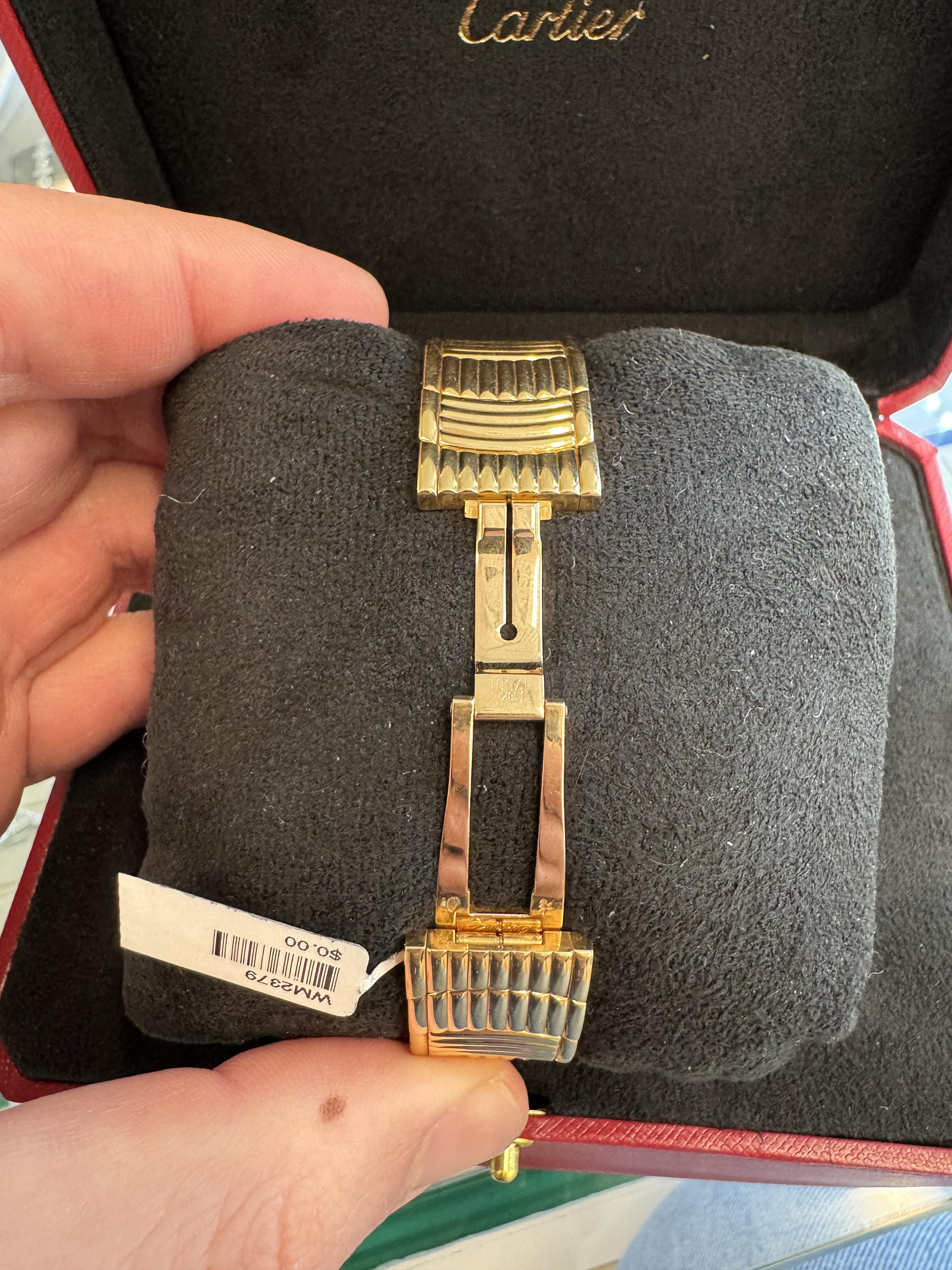 Cartier Cougar 18k Yellow Gold In Excellent Condition For Sale In BEVERLY HILLS, CA