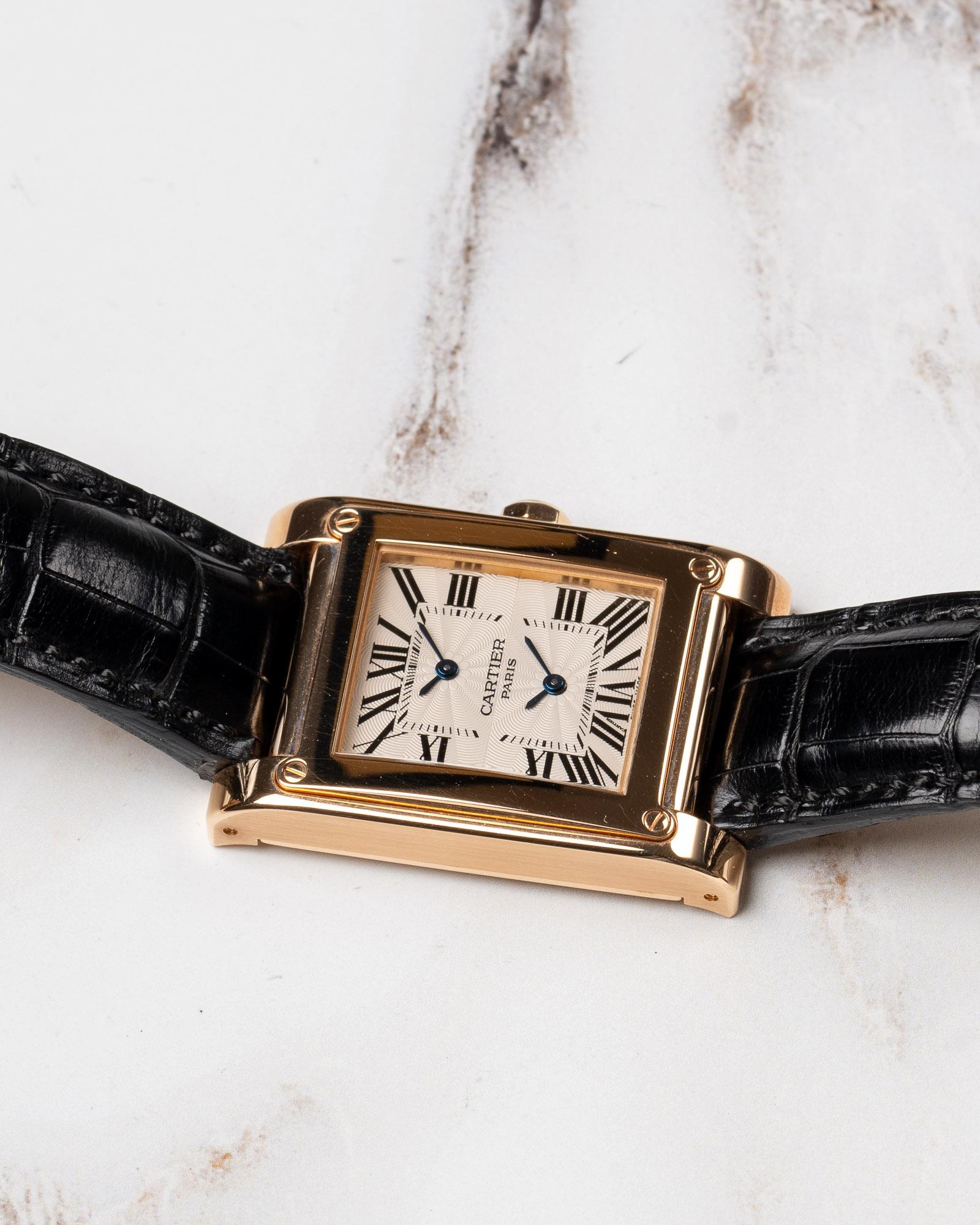Cartier CPCP Tank à Vis 2594 Dual Time 18K RG 2000s im Angebot 6