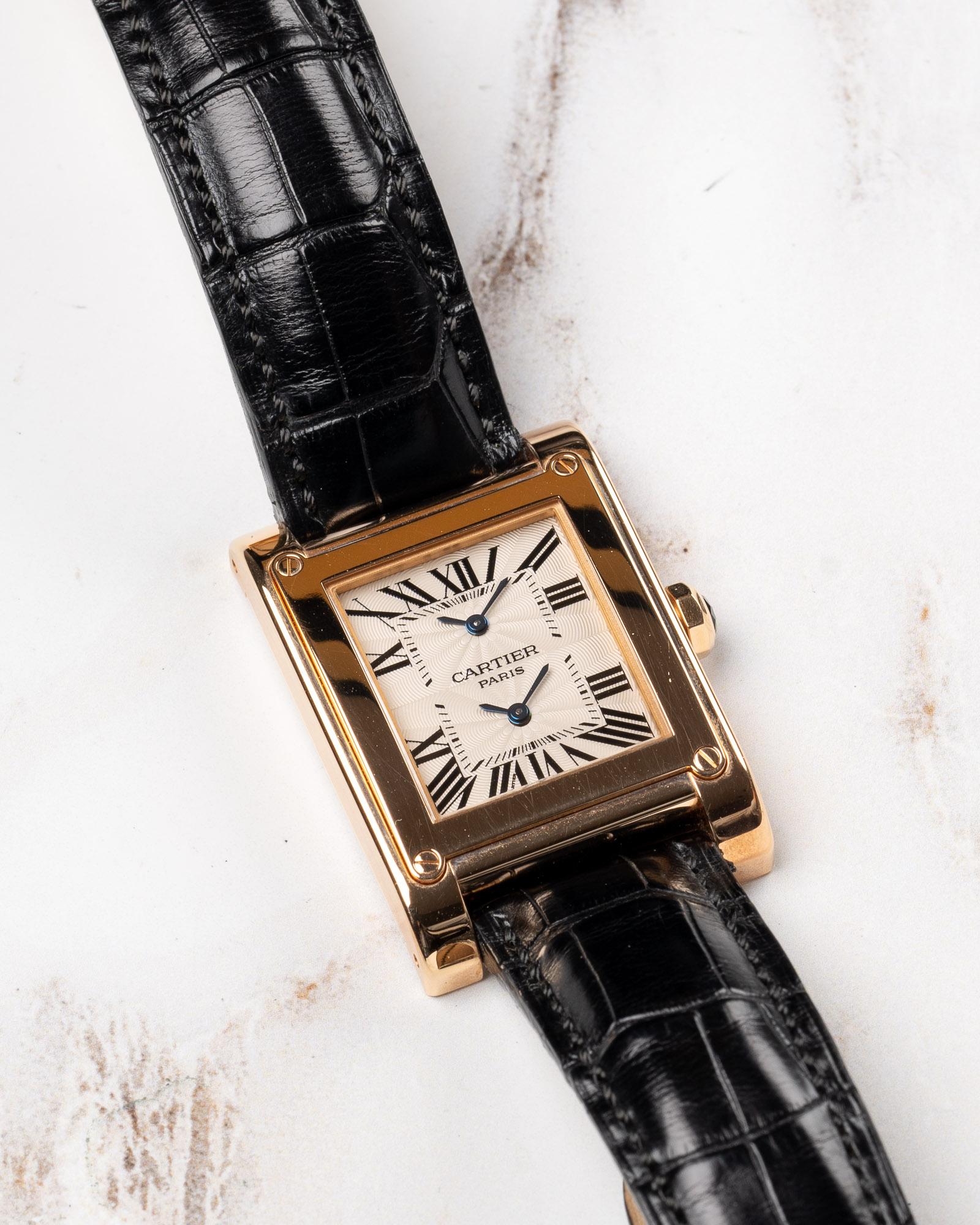 Cartier CPCP Tank à Vis 2594 Dual Time 18K RG 2000s im Angebot 2