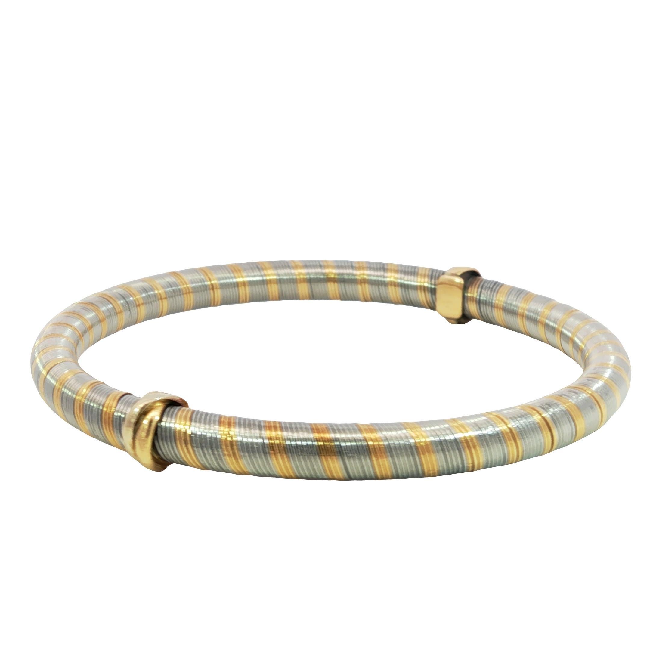 Contemporain Cartier Créoles Trinity Motif Bracelet en or 18K et acier en vente