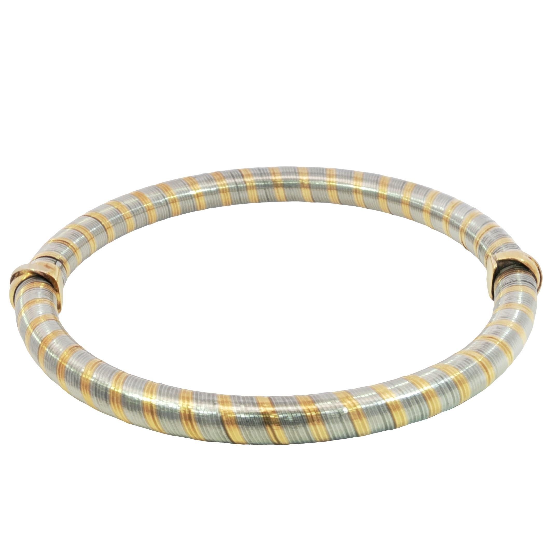 Cartier Créoles Trinity Motif Bracelet en or 18K et acier Bon état - En vente à Fairfield, CT