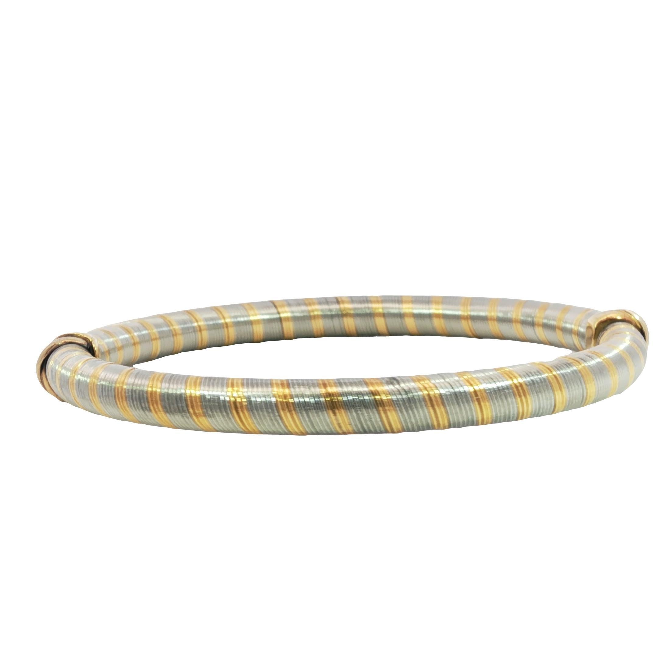Cartier Créoles Trinity Motif Bracelet en or 18K et acier en vente 3