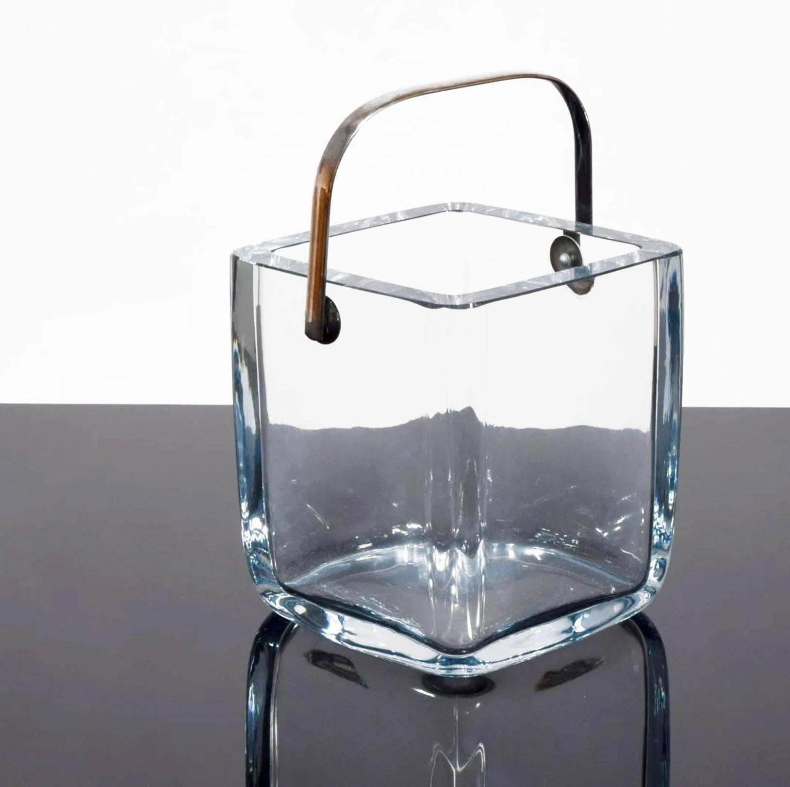 Fin du 20e siècle Seau à glace en cristal Cartier en vente