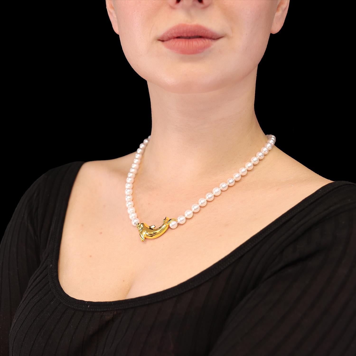Contemporary Cartier Cultured Akoya Pearl 'DOLPHIN' Necklace