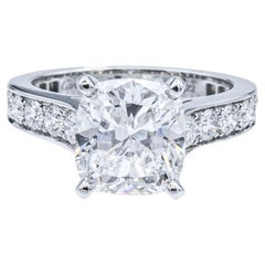 Cartier Cushion Diamond Engagement Ring Platinum 2.37 Ct FVS1