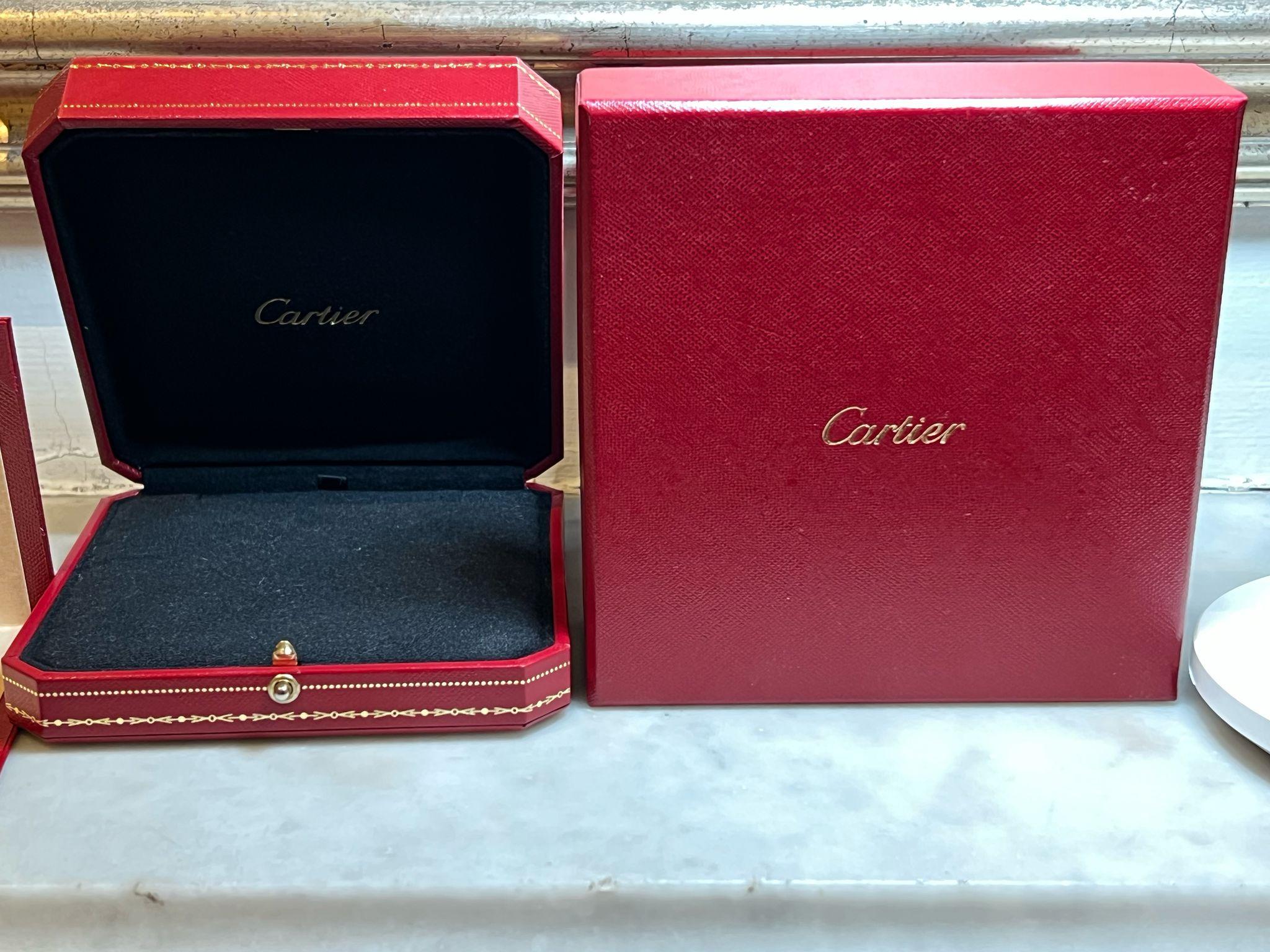 Cartier d’Amour 18ct White Gold XS Diamond Necklace 0.09ct For Sale 1