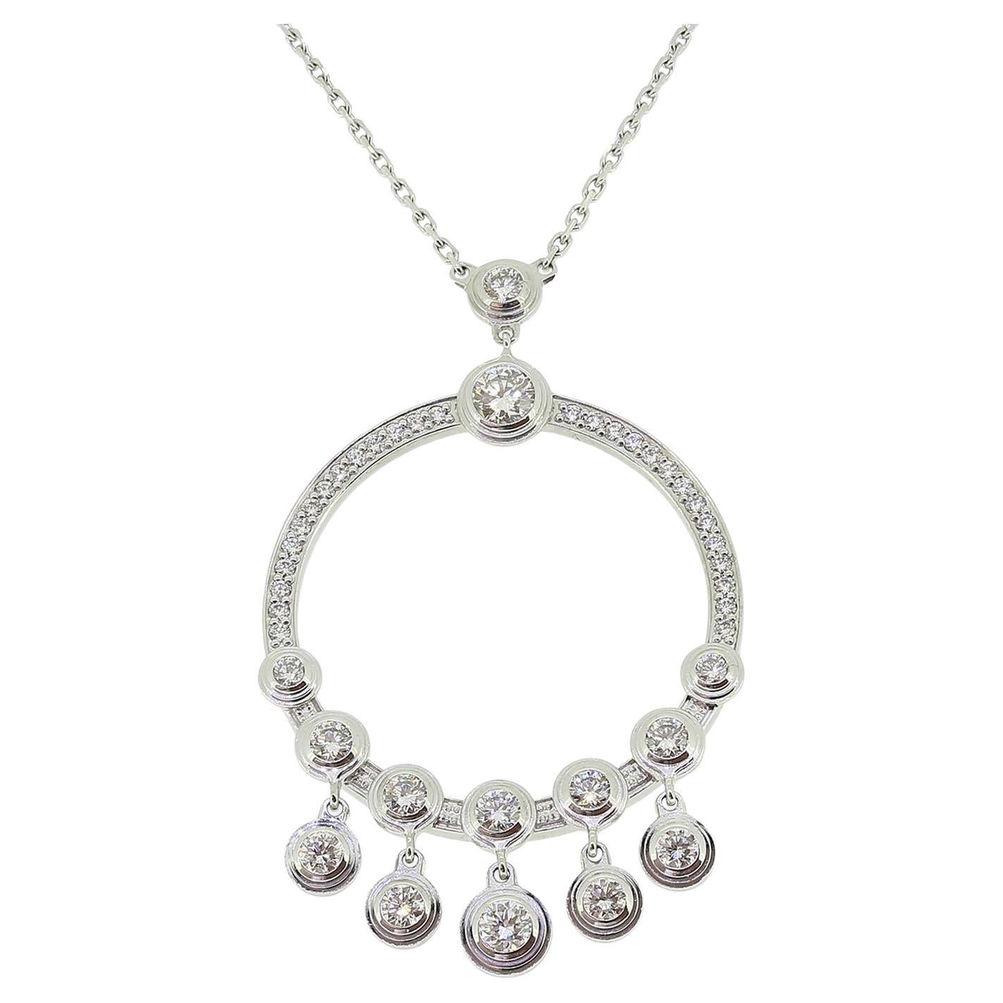 Collier de diamants en forme de goutte circulaire Cartier d'Amour en vente