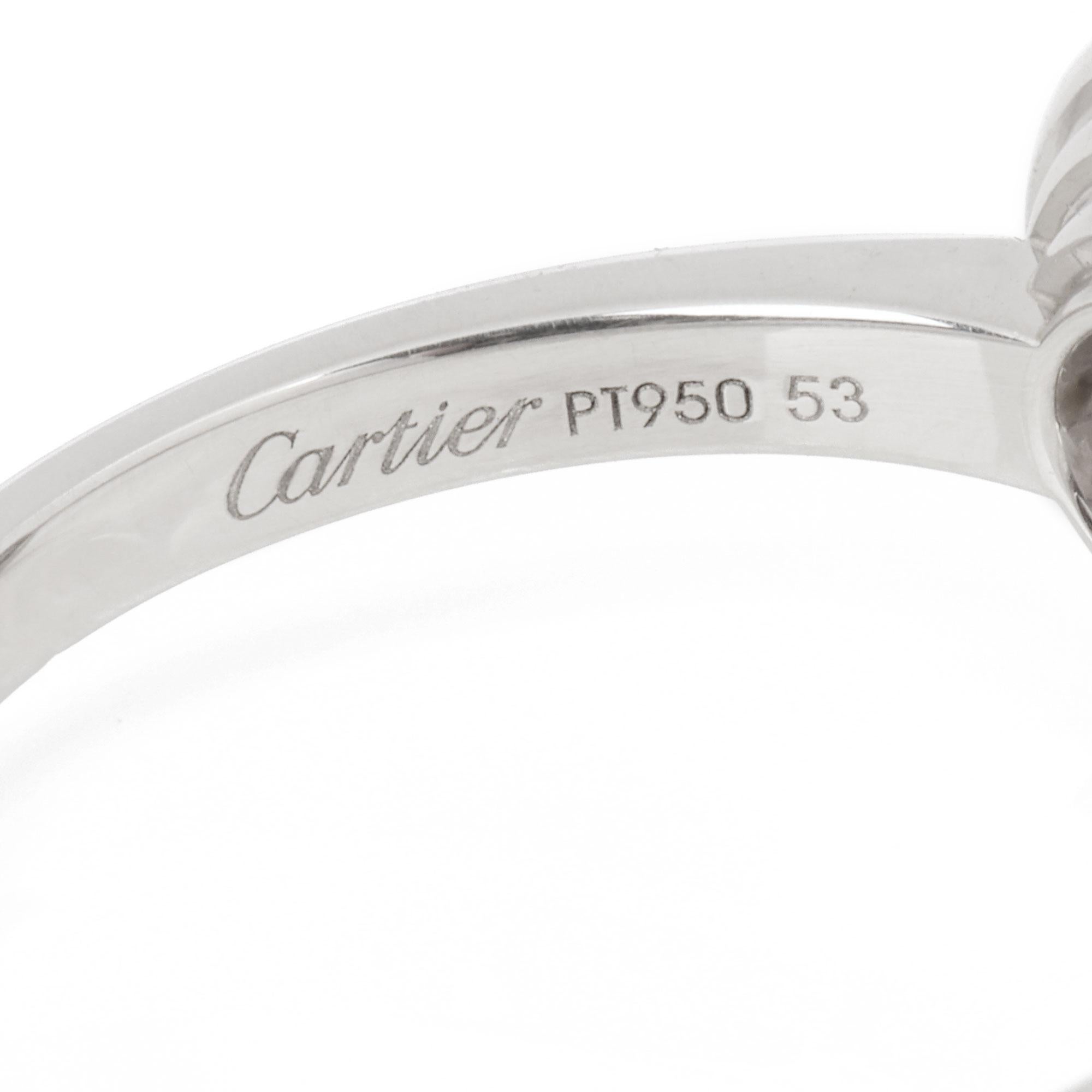 Cartier Bague d'amour en platine avec halo de diamants Excellent état - En vente à Bishop's Stortford, Hertfordshire