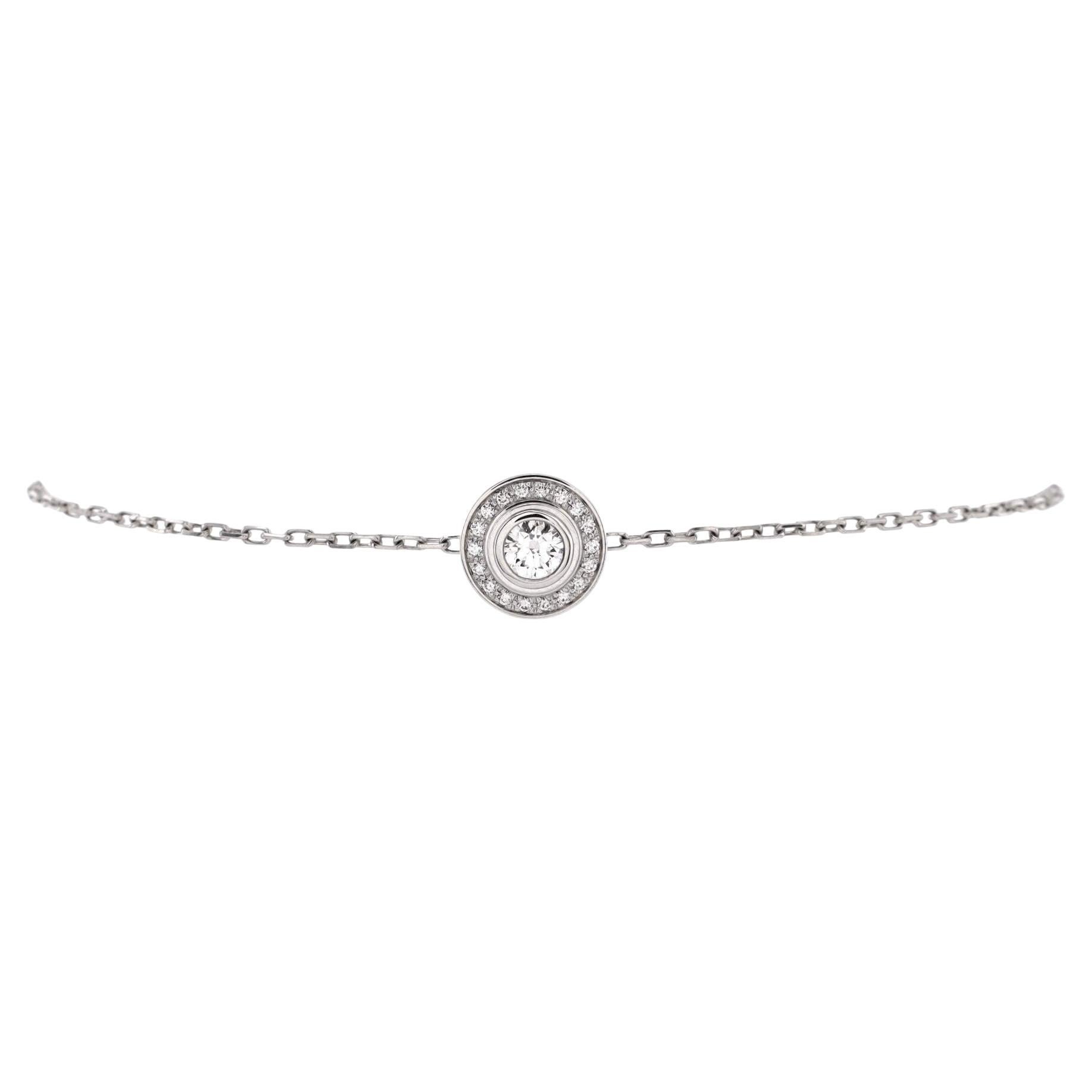 Cartier D'Amour Bracelet station Halo en or blanc 18 carats et diamants sur  1stDibs