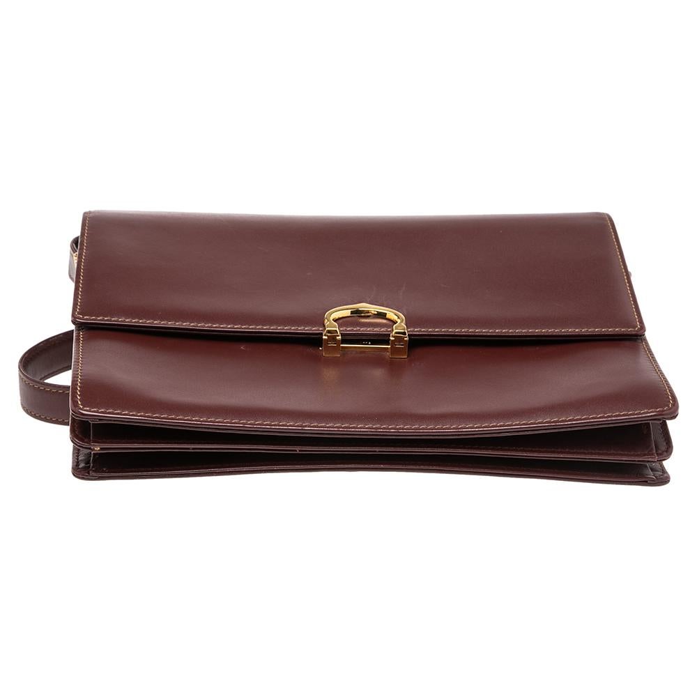 Cartier Dark Red Leather Must de Cartier Shoulder Bag In Good Condition In Dubai, Al Qouz 2
