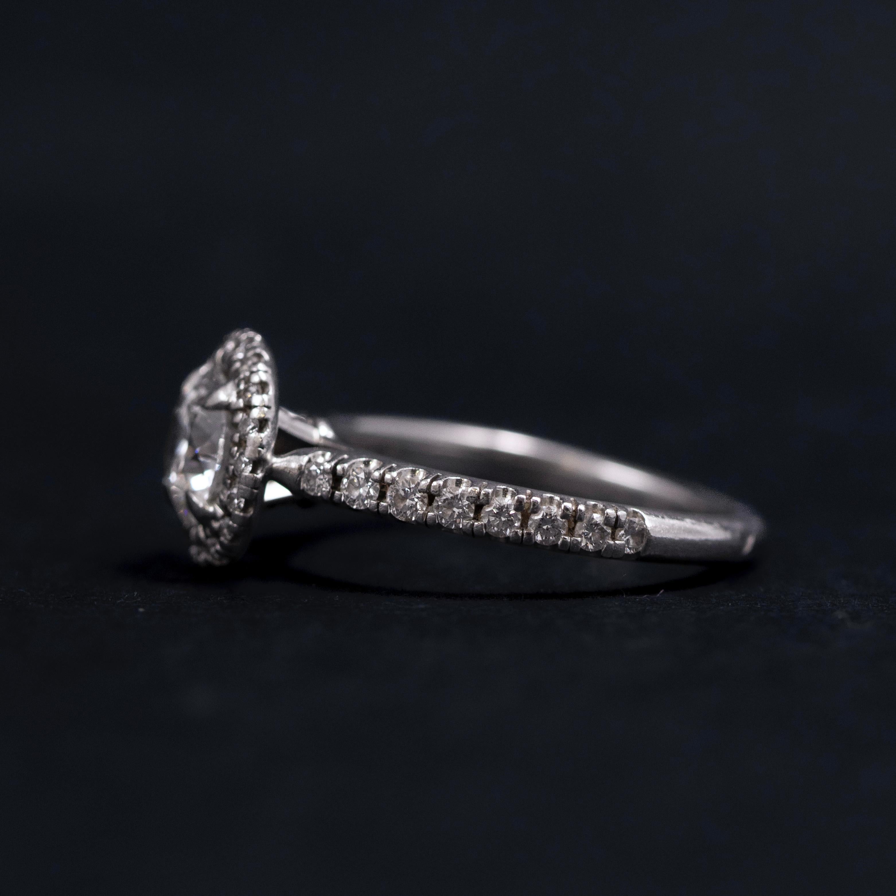 Taille ronde Cartier Destinée Solitaire Bague de fiançailles diamant rond brillant Platine en vente