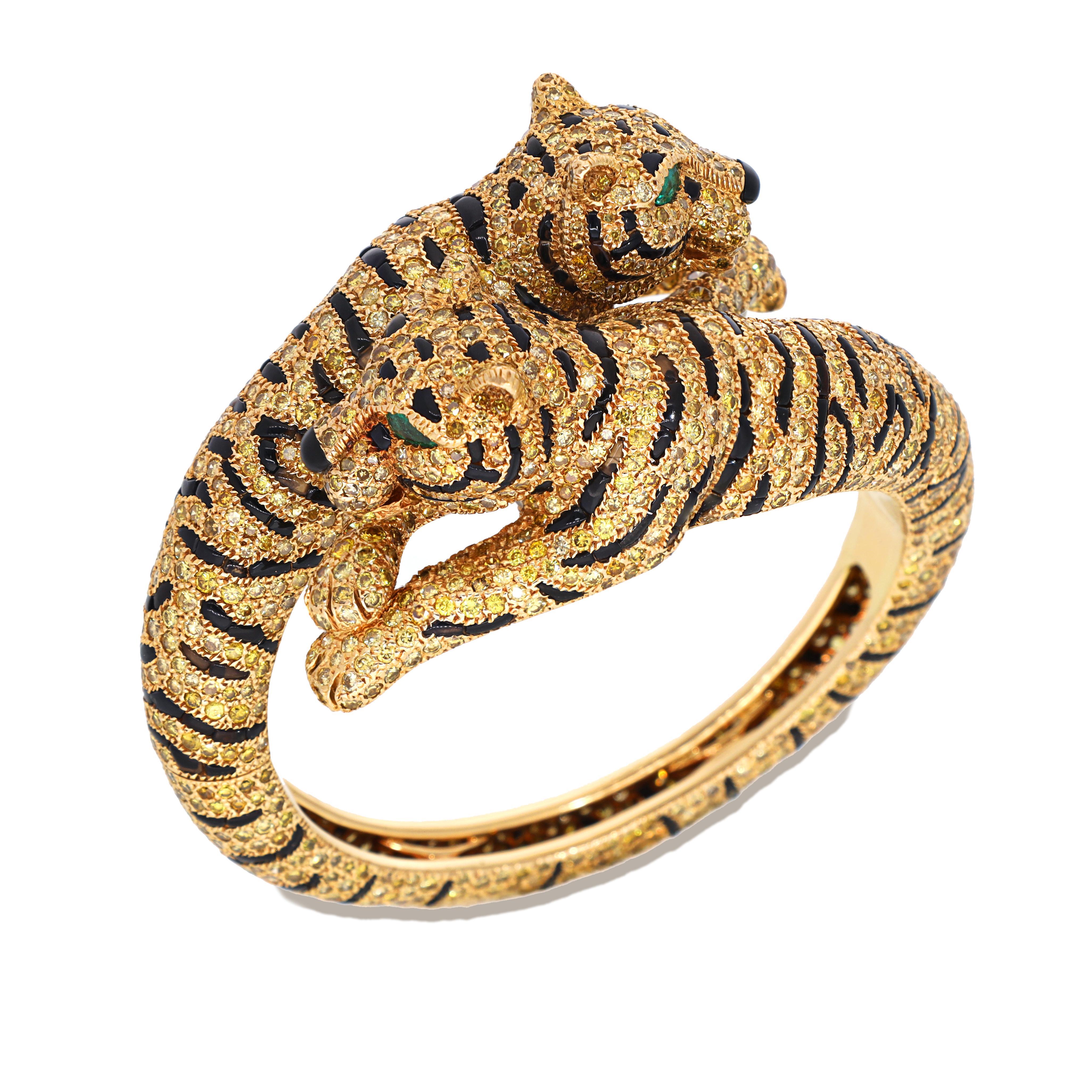 CARTIER Pulsera Deux Têtes Tigre en Excelente estado para la venta en New York, NY
