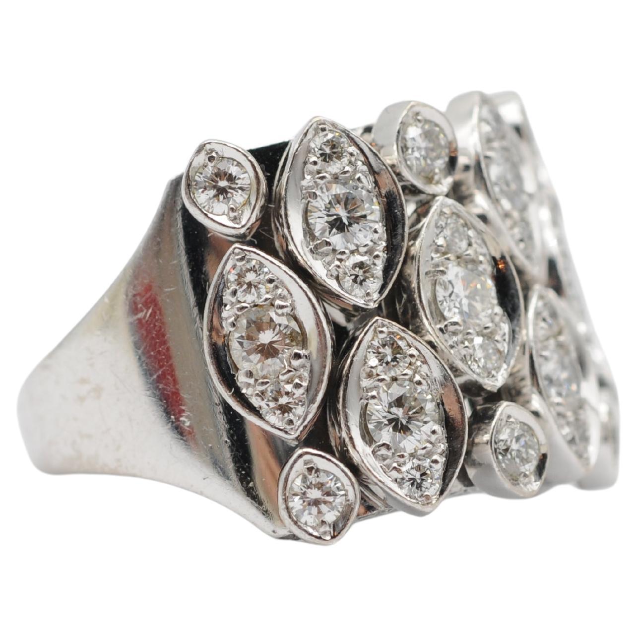 Cartier Diadea Diamant 18K Weißgold Verlobungs-/Cocktailtail-/Ring im Zustand „Gut“ im Angebot in Berlin, BE