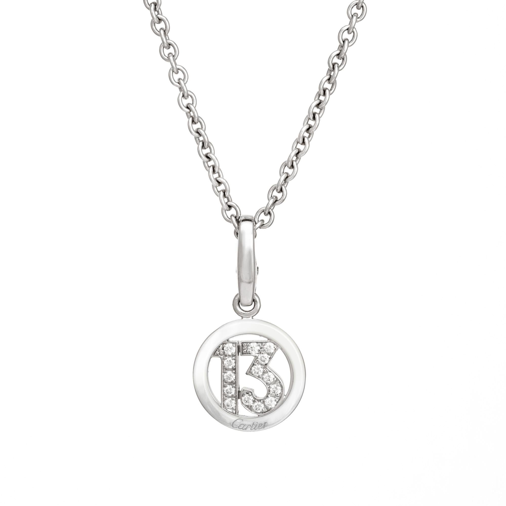 Taglio rotondo Cartier Diamond 13 Charm & Necklace Estate 18k White Gold 17