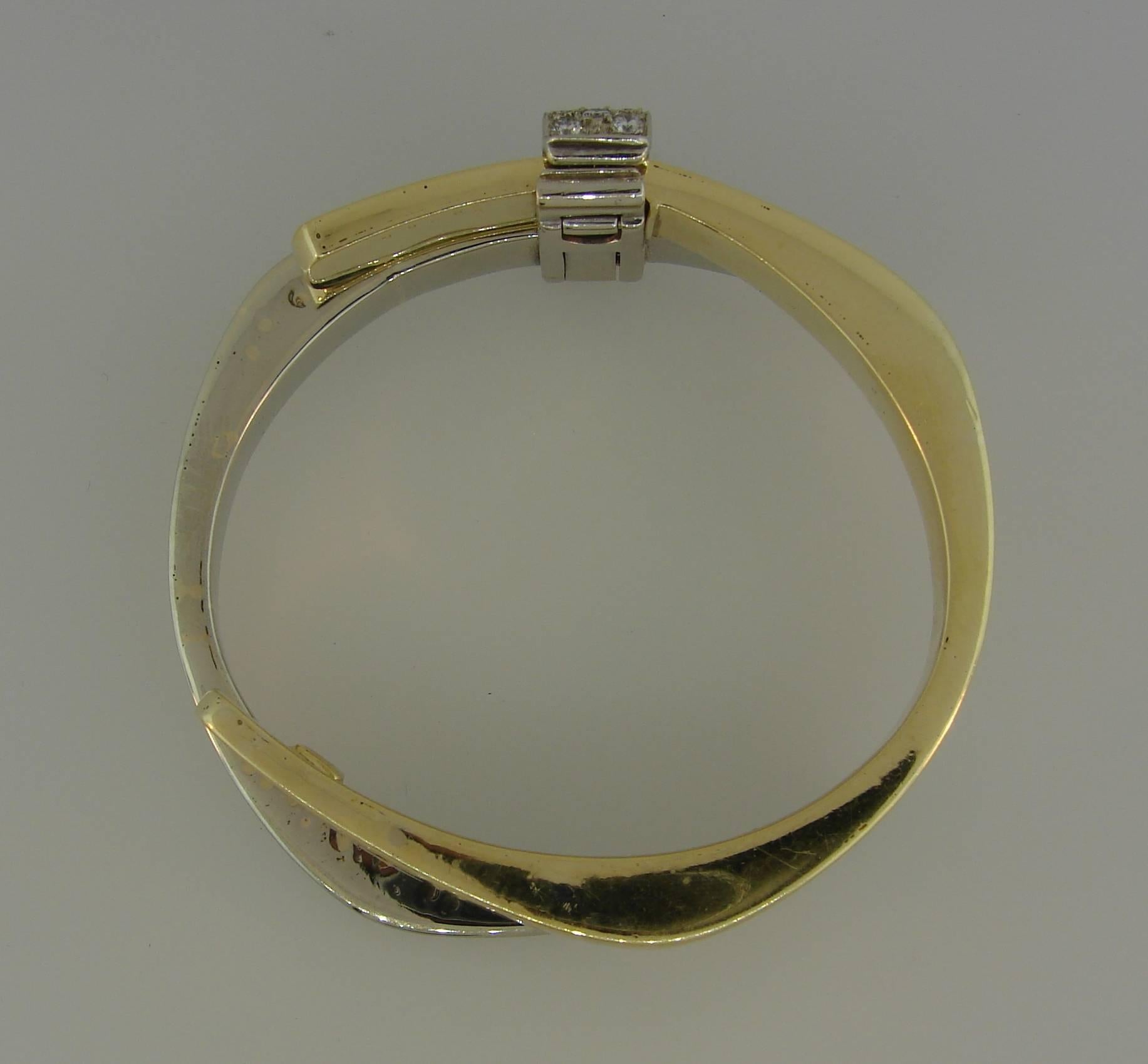 Vintage Cartier Diamond Gold Bangle Bracelet, 1970s In Excellent Condition In Beverly Hills, CA