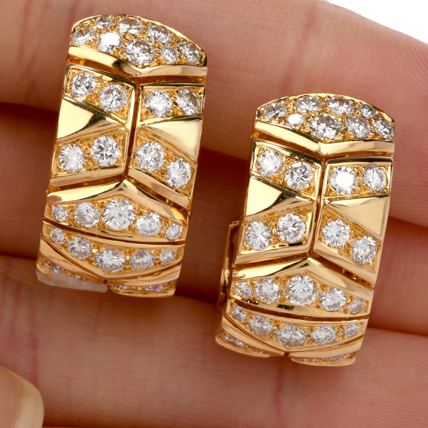 Cartier Diamond 18 Karat Gold Chevron Vintage Clip-On Hoop Earrings In Excellent Condition In Miami, FL