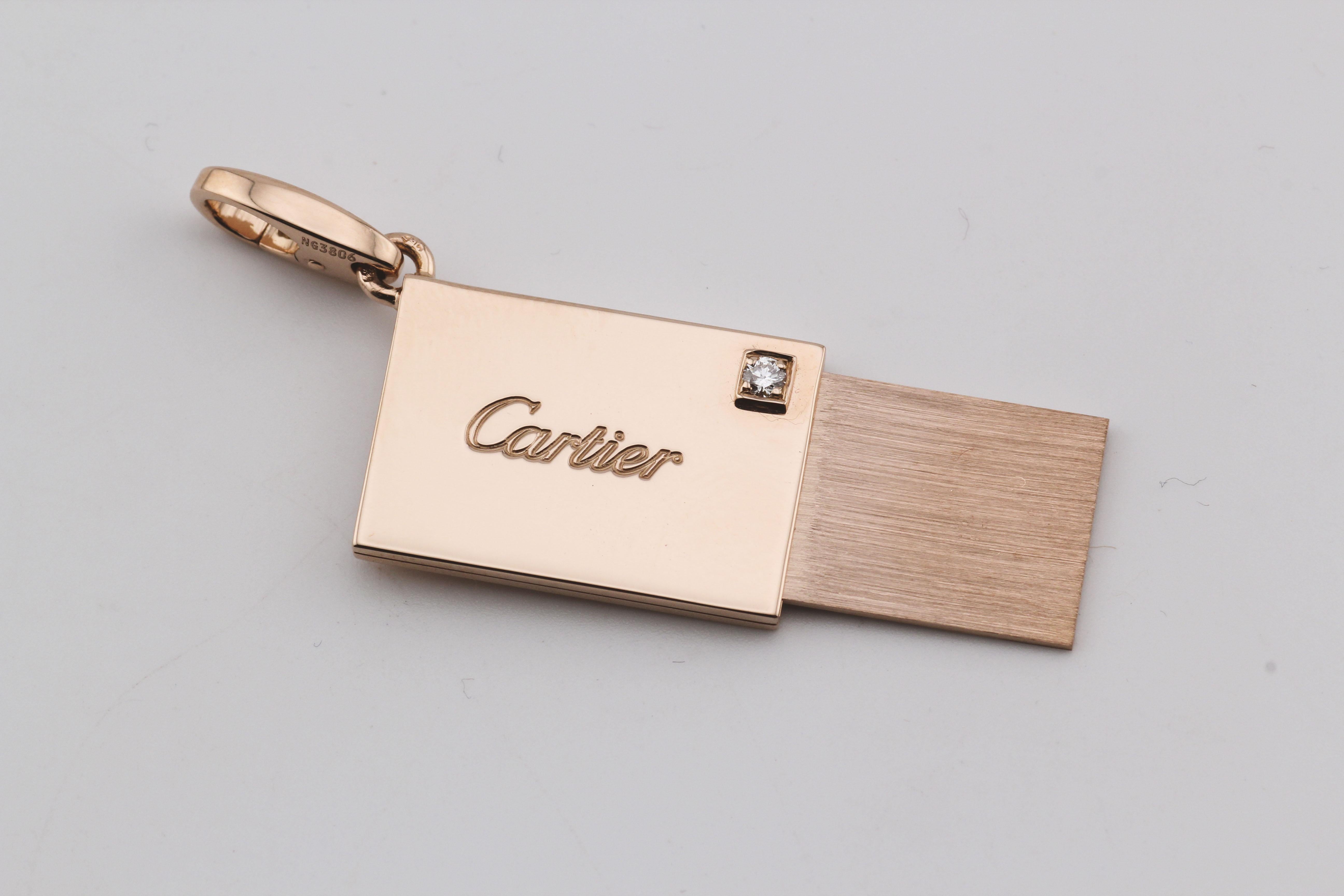 Pendentif en or rose 18 carats avec breloque lettre Hidden Envelope et diamants de Cartier Bon état - En vente à Simpsonville, SC
