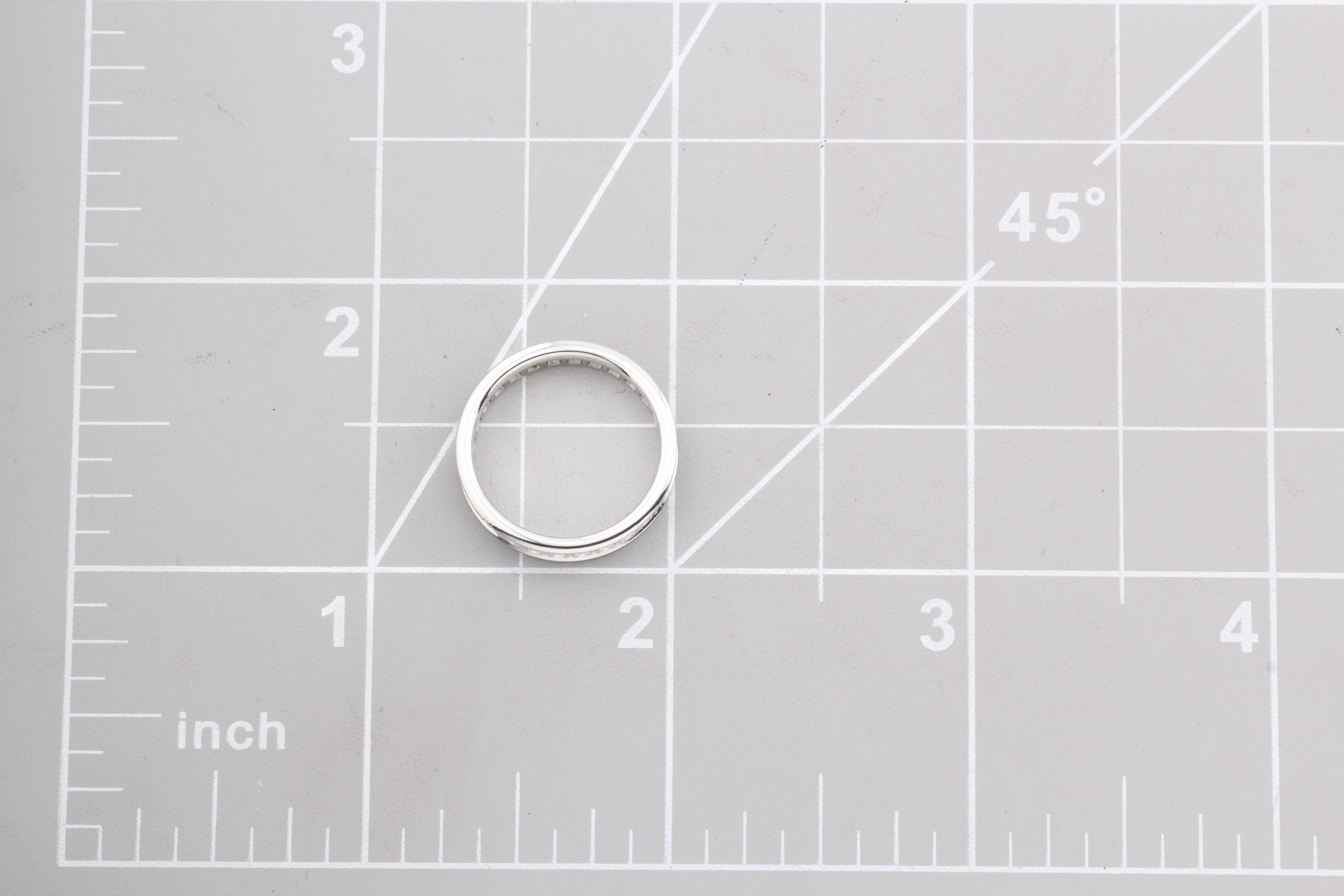 Cartier Diamant 18k Weißgold Band Ring Größe 4,75 im Angebot 1