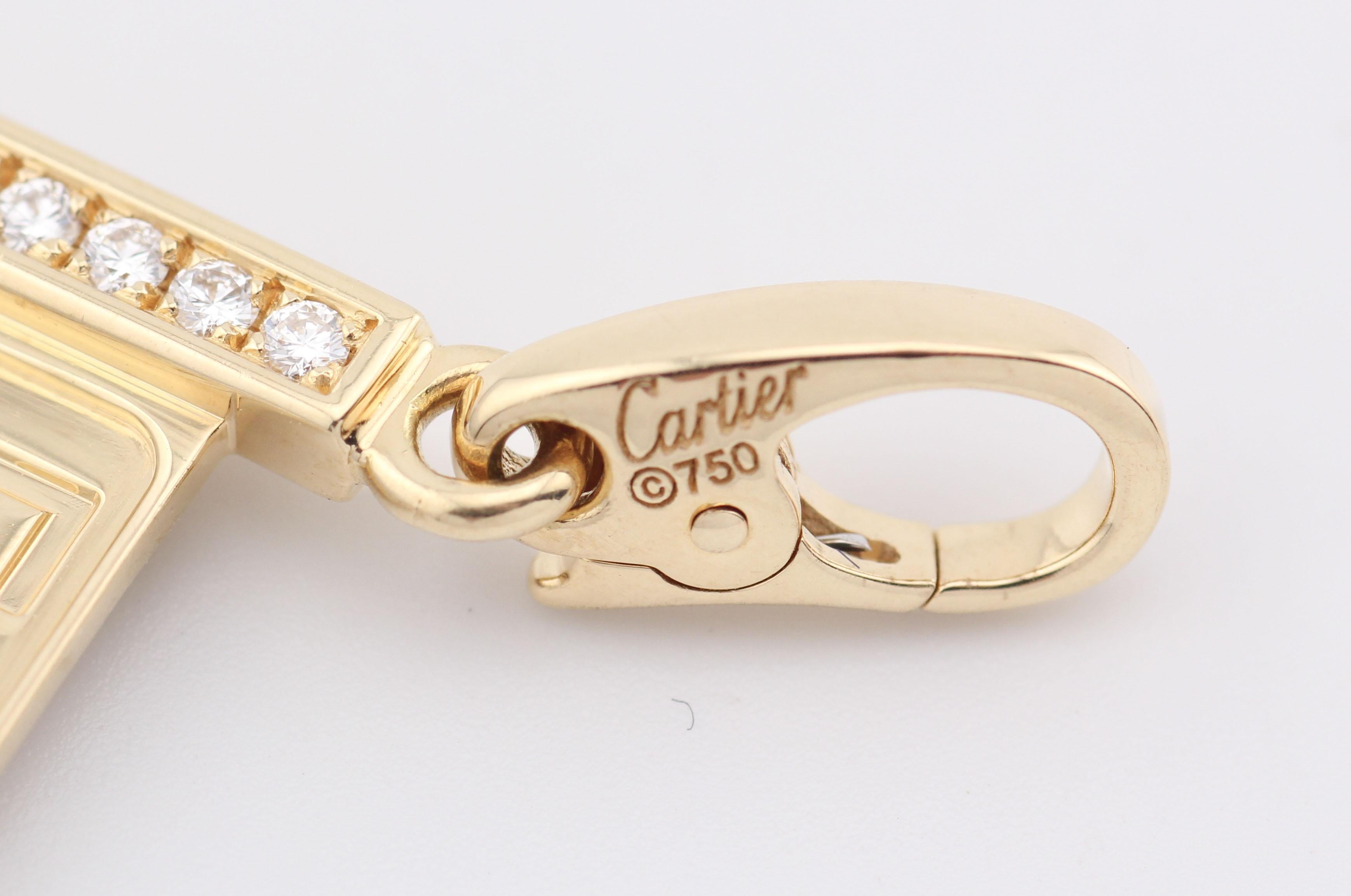 Pendentif à breloque 52nd Street en or jaune 18k avec diamants de Cartier Excellent état - En vente à Simpsonville, SC