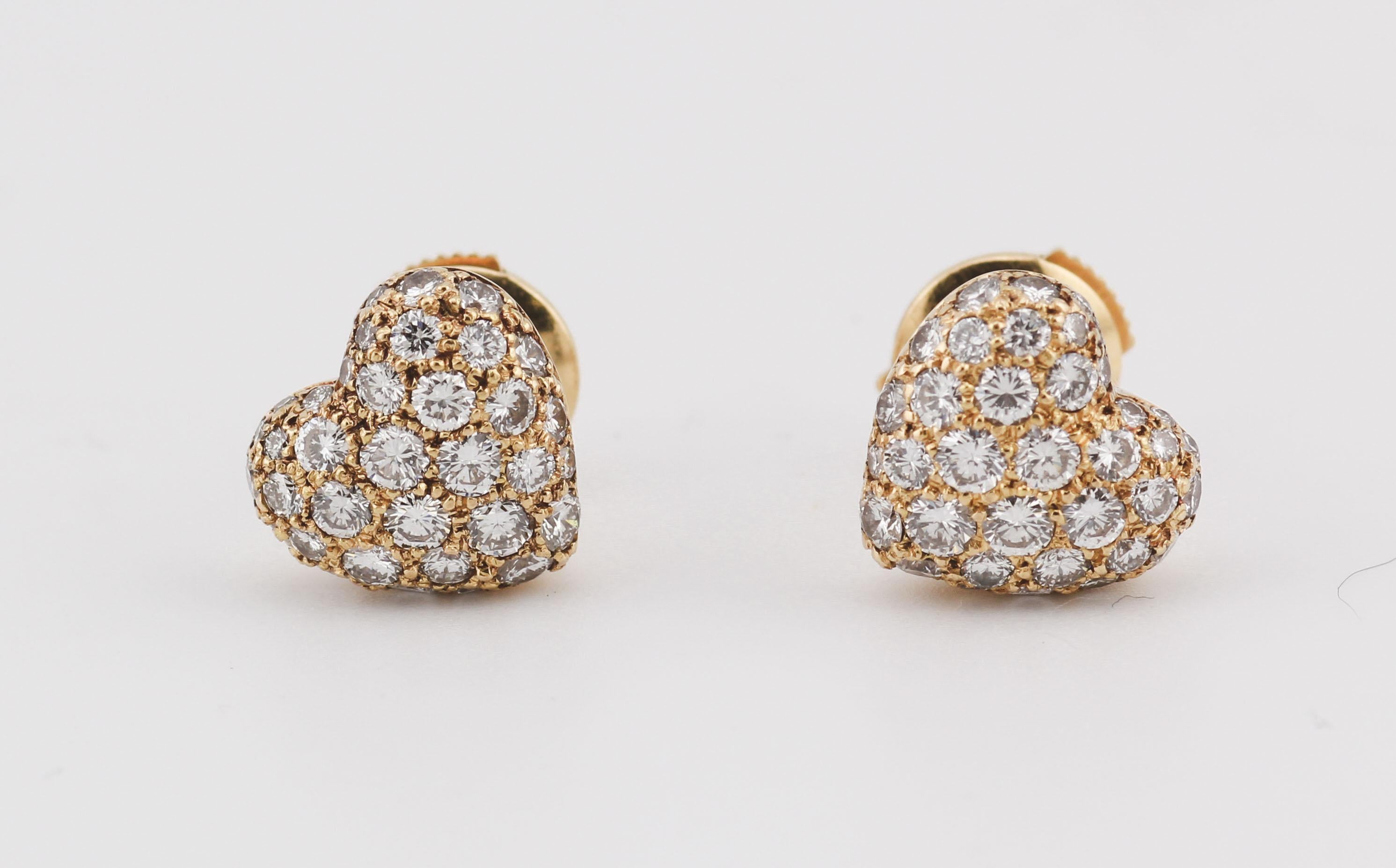 Brilliant Cut Cartier Diamond 18K Yellow Gold Heart Stud Earrings For Sale