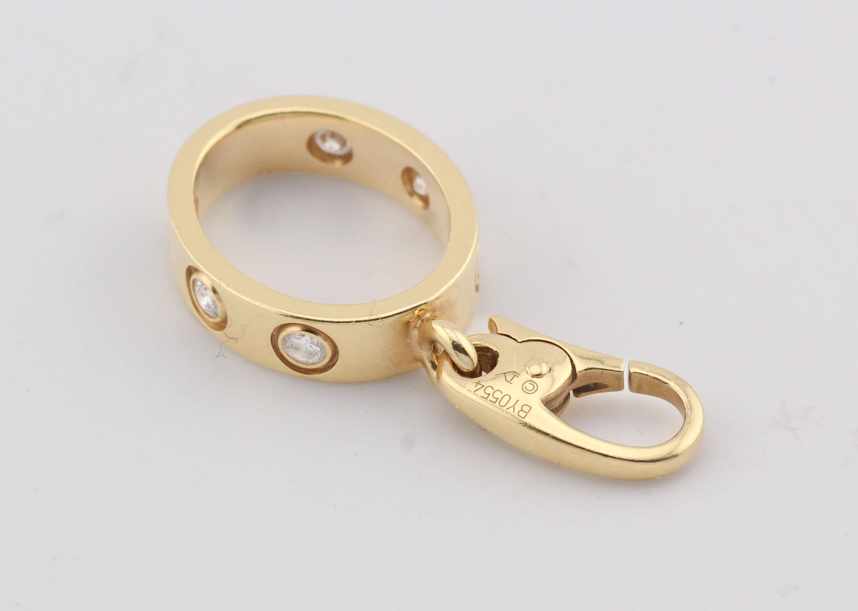 Pendentif Love Charm en or jaune 18k avec diamants de Cartier Unisexe en vente