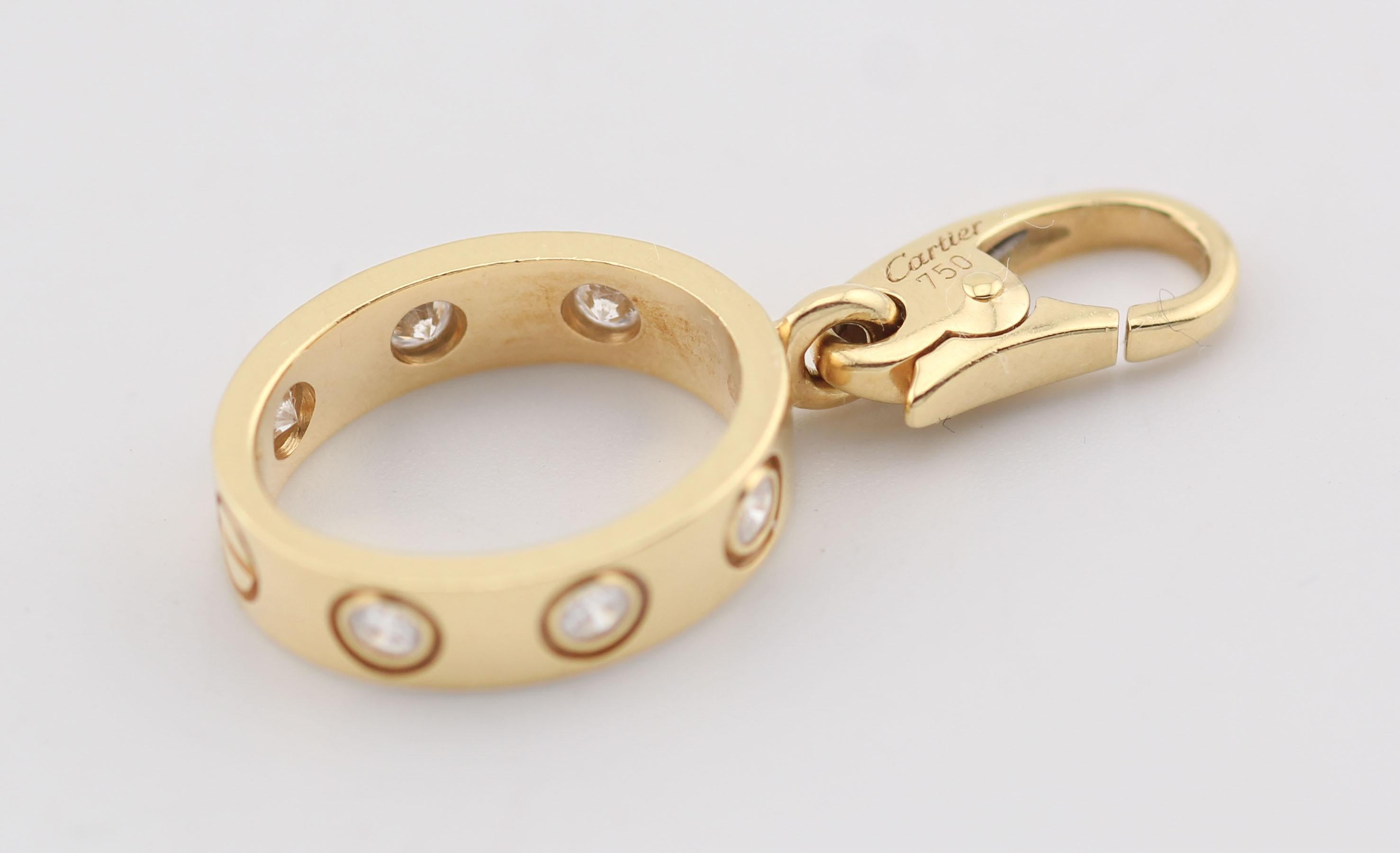 Pendentif Love Charm en or jaune 18k avec diamants de Cartier en vente 2
