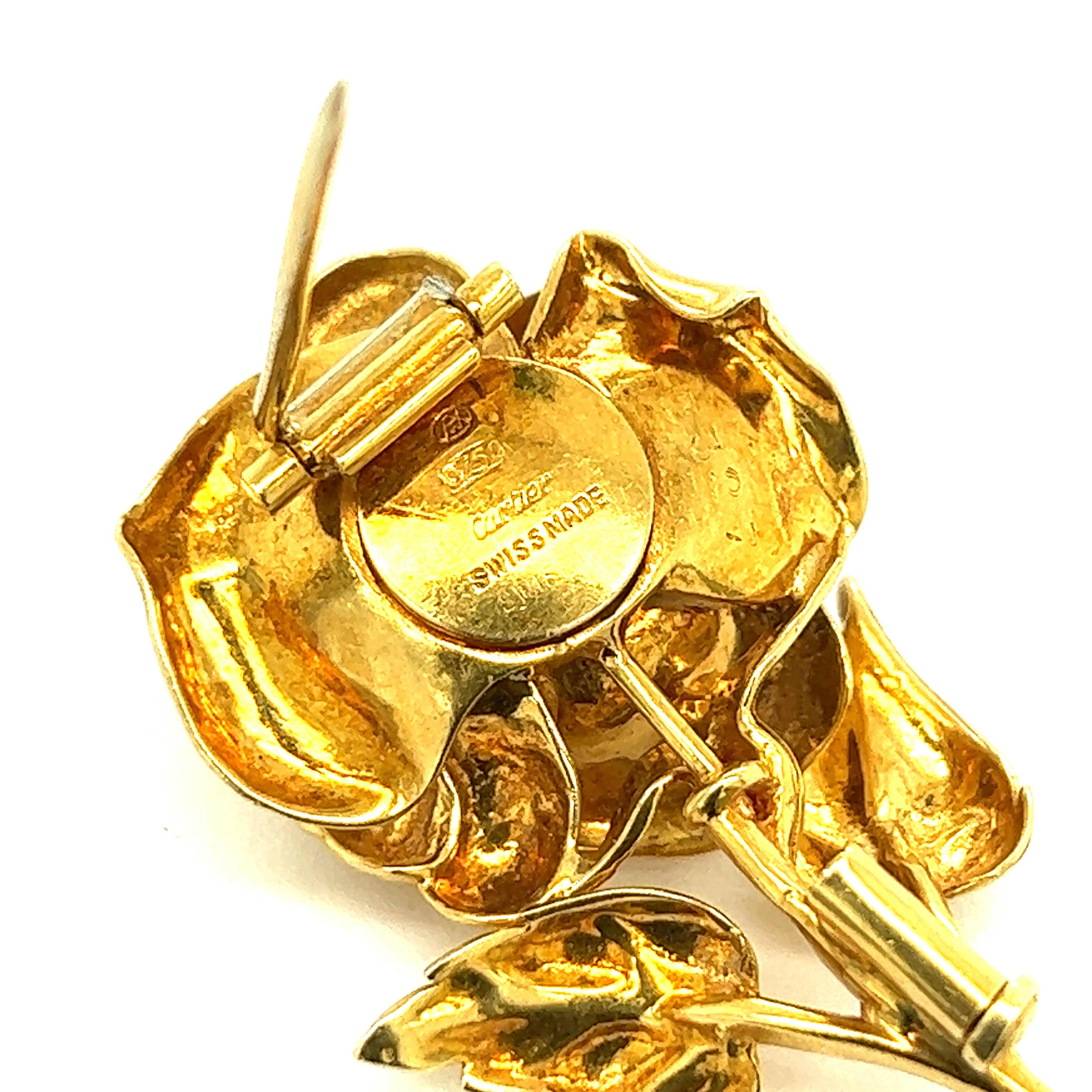 Women's or Men's Cartier Diamond 18k Yellow Gold Rose Brooch For Sale