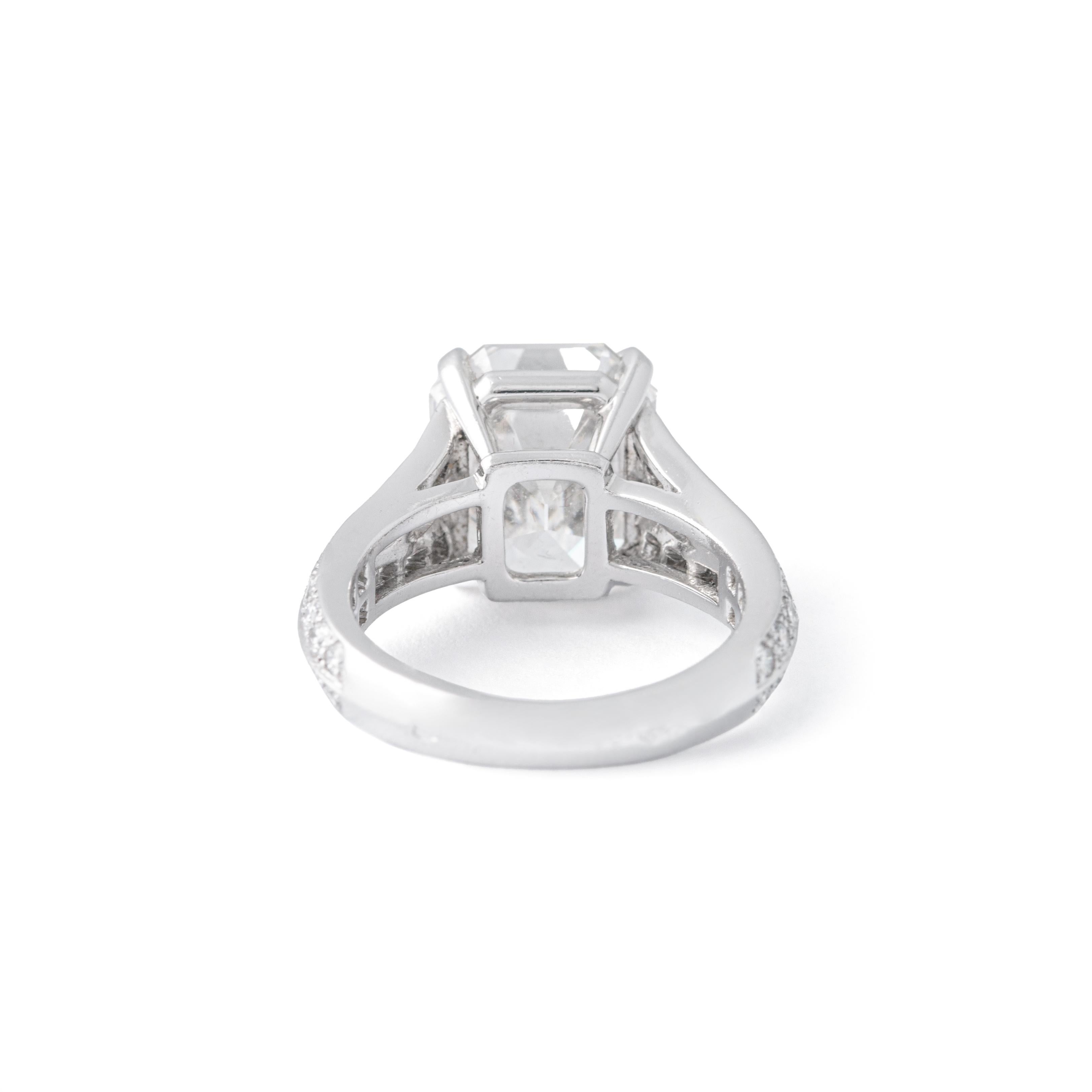Women's or Men's Cartier Diamond 5.33 Carat Emerald cut F color VVS1 clarity Platinum Ring  For Sale