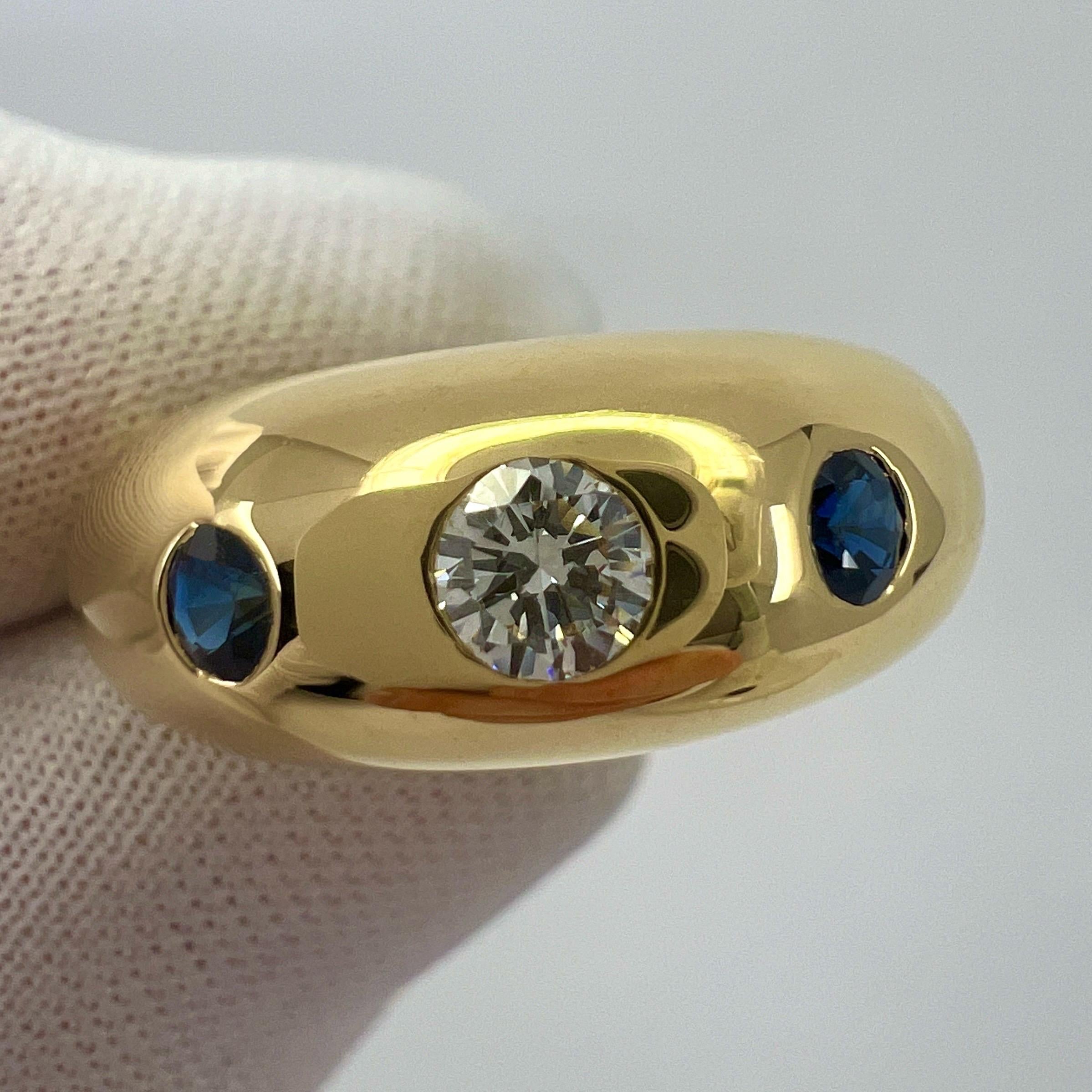 Cartier Diamond And Blue Sapphire 18k Yellow Gold Three Stone Dome Daphne Ring For Sale 5