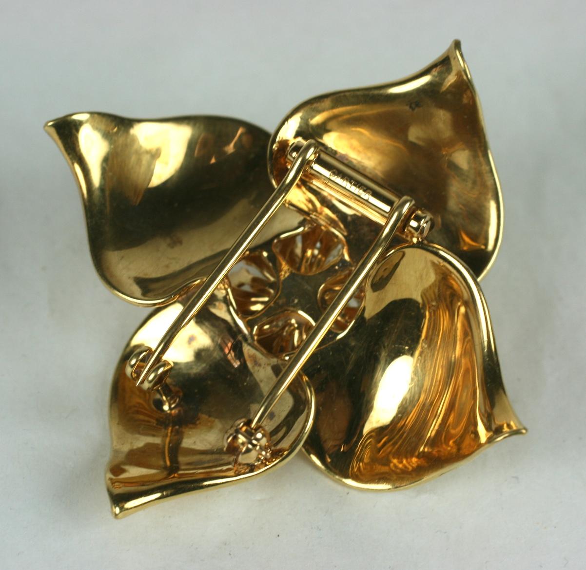 Cartier Diamond and Gold Pinwheel Brooch In Excellent Condition For Sale In Riverdale, NY
