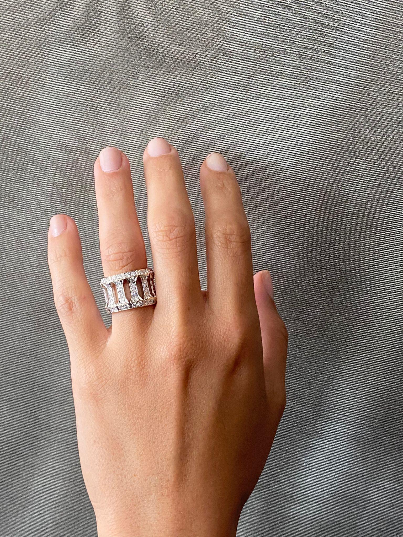 Cartier Ring aus Gelbgold mit Diamant und Gelbgold im Angebot 3