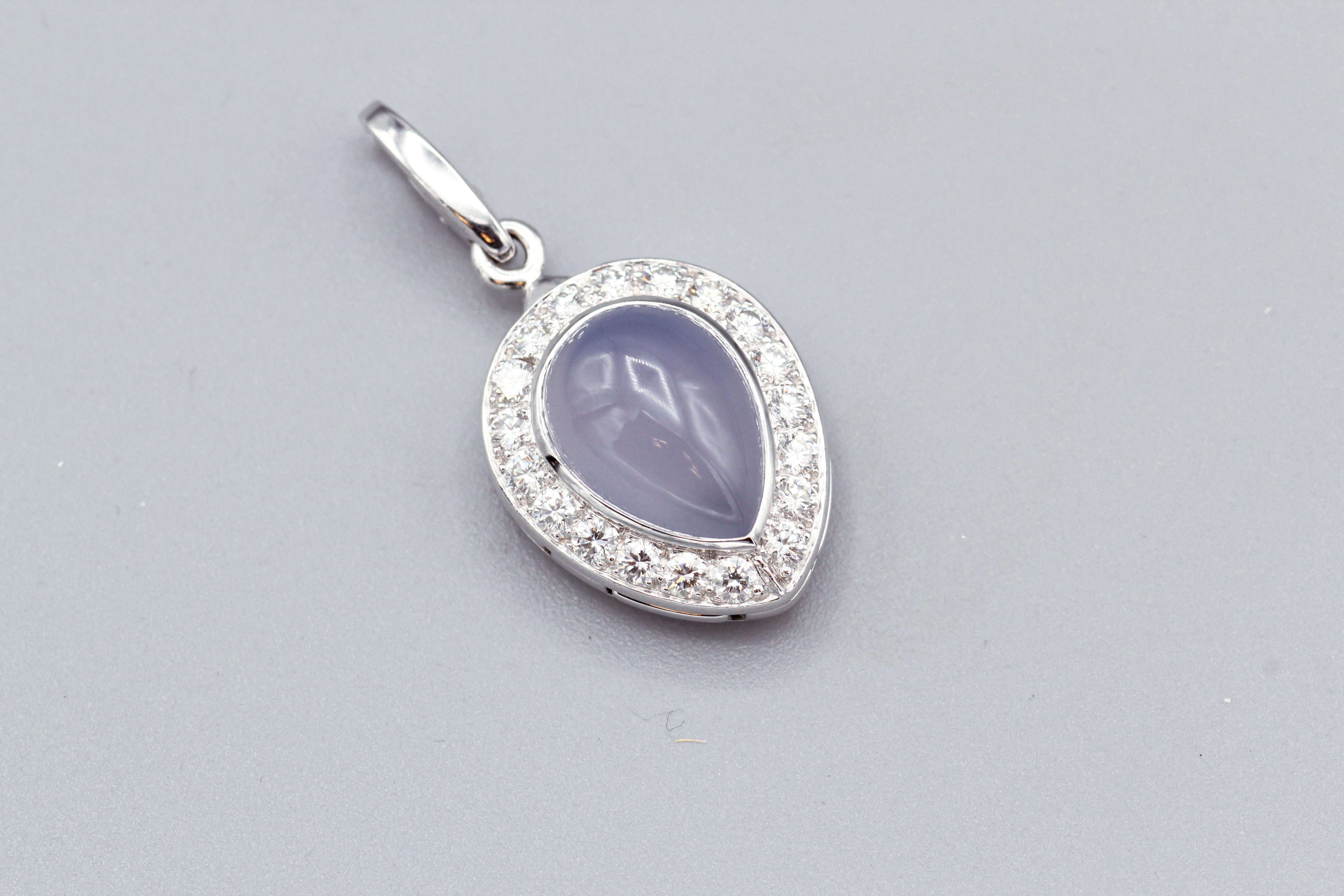 Cartier Diamant Chalcedon 18 Karat Weißgold Abnehmbarer Schildkrötenanhänger Lim. Ed. (Brillantschliff)