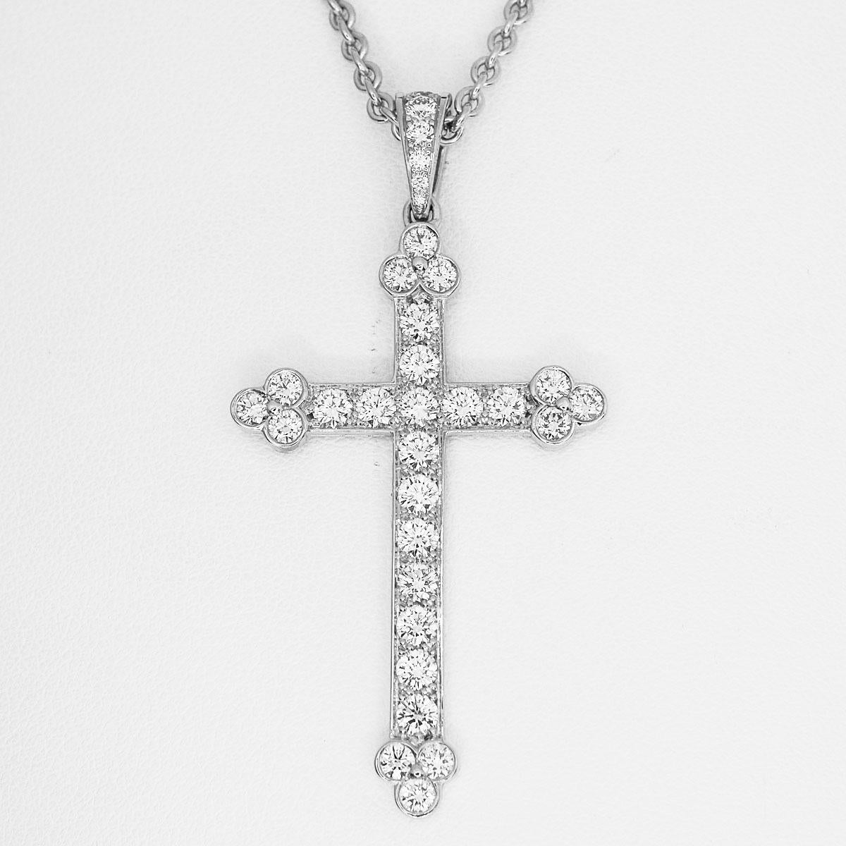 Brand:Cartier
Name:Diamond cross chain pendant necklace
Material :Diamond, 750 K18 WG White Gold
Comes with:Cartier case, Cartier pendant repair certificate (Feb 2019)
Necklace length(inch) :42cm / 16.53