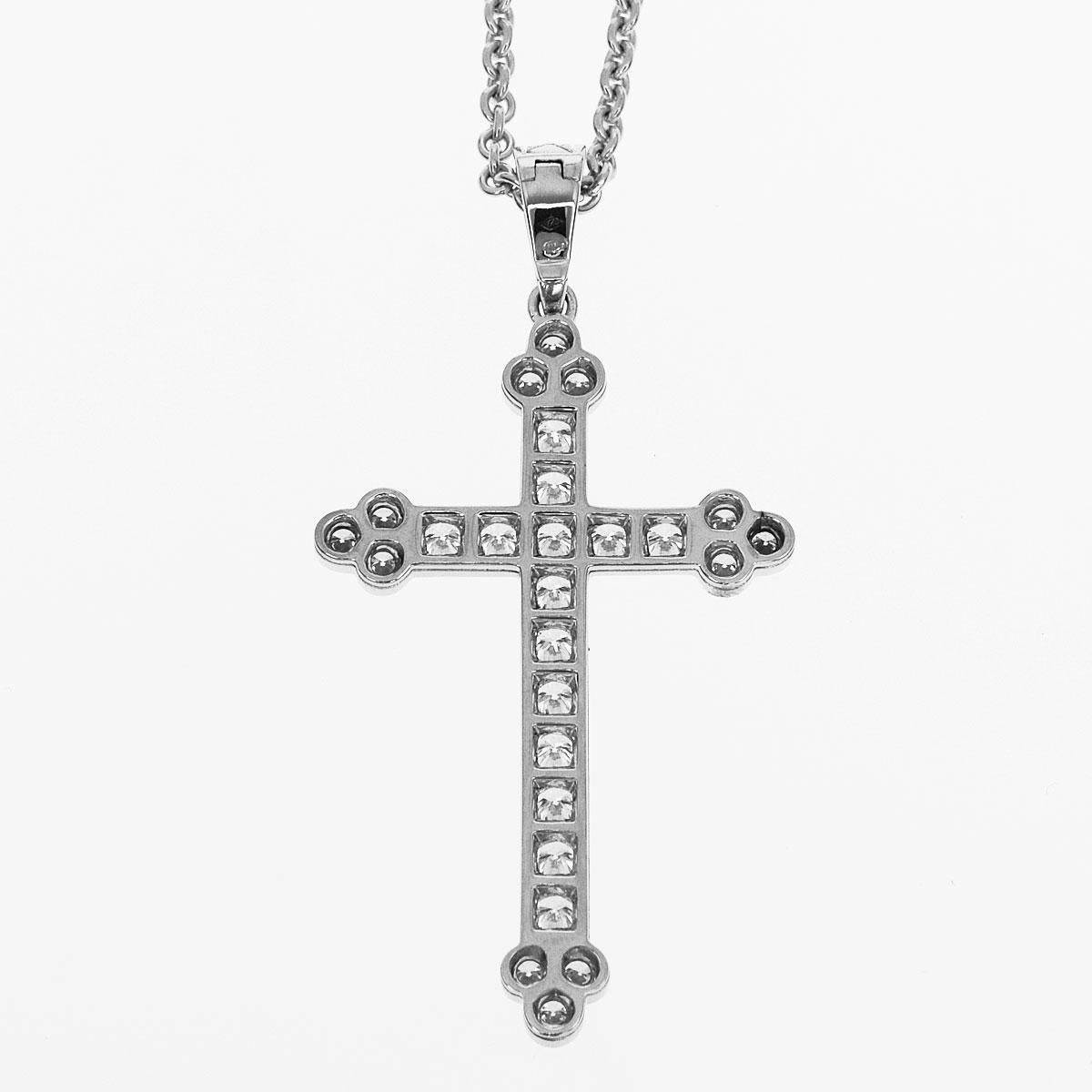 Cartier Diamond Cross Chain Pendant Necklace 18 Karat White Gold In Good Condition In Tokyo, JP