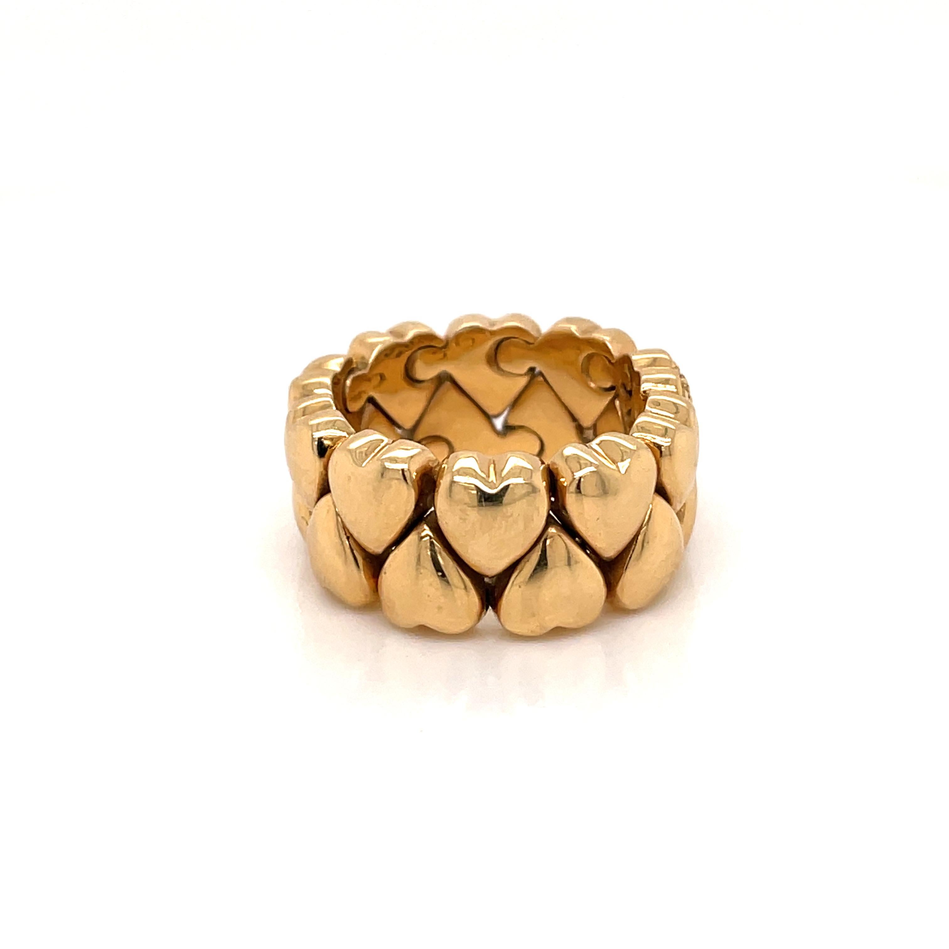 Cartier Diamond Double Coeurs Gold Band Ring In Excellent Condition For Sale In Napoli, Italy