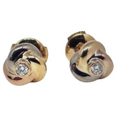 18k Gold Stud Earrings