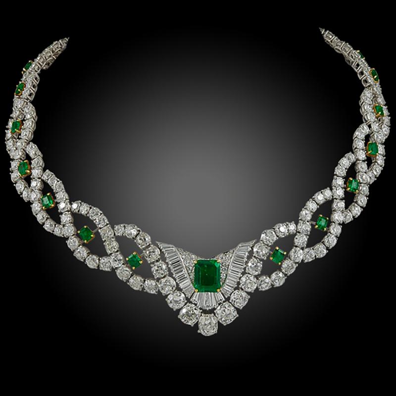 Cartier Diamond Emerald Demi Bib Necklace For Sale at 1stDibs