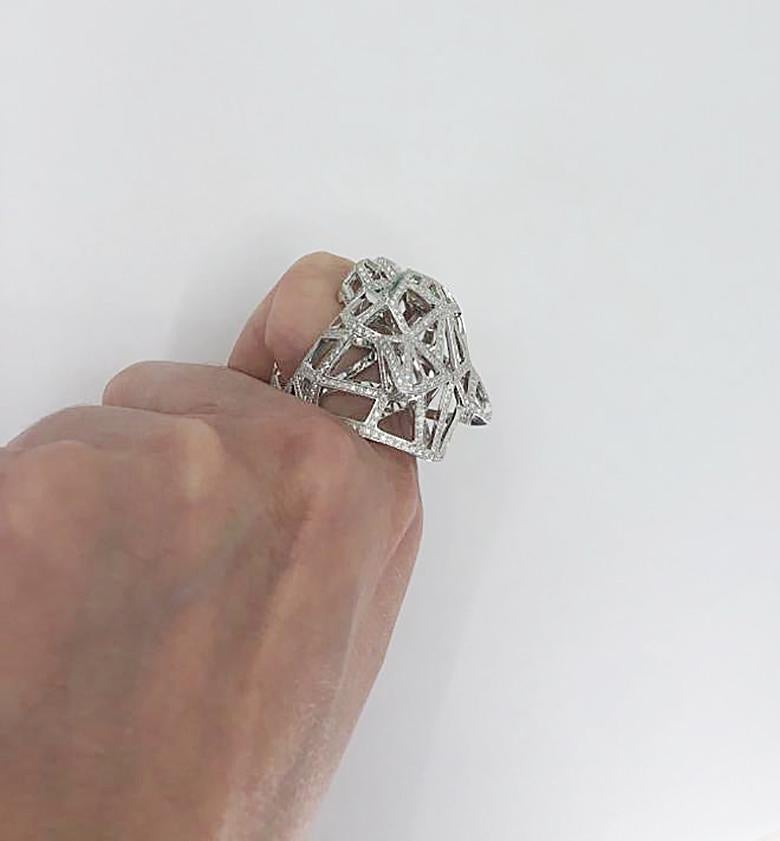 Cartier Panthère Diamond White Gold Openwork Panther Head Ring In Good Condition In New York, NY