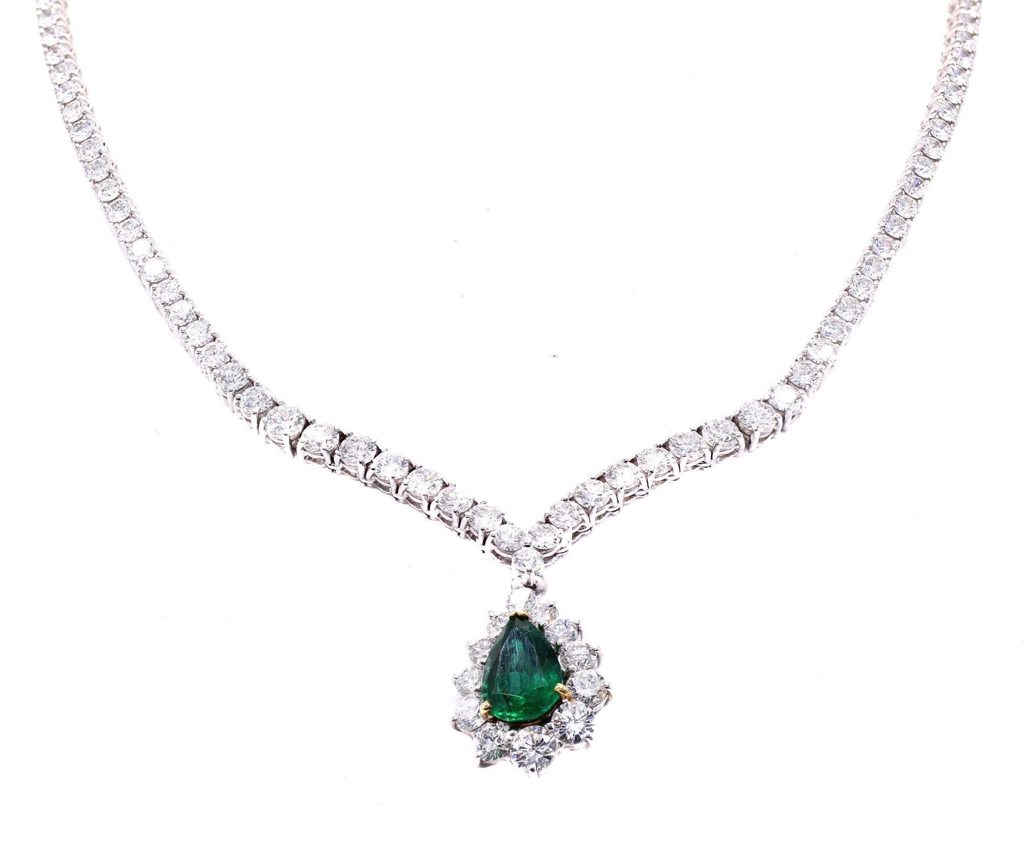 Cartier Riviera-Halskette aus Platin mit Diamanten und Smaragden im Zustand „Hervorragend“ im Angebot in New York, NY
