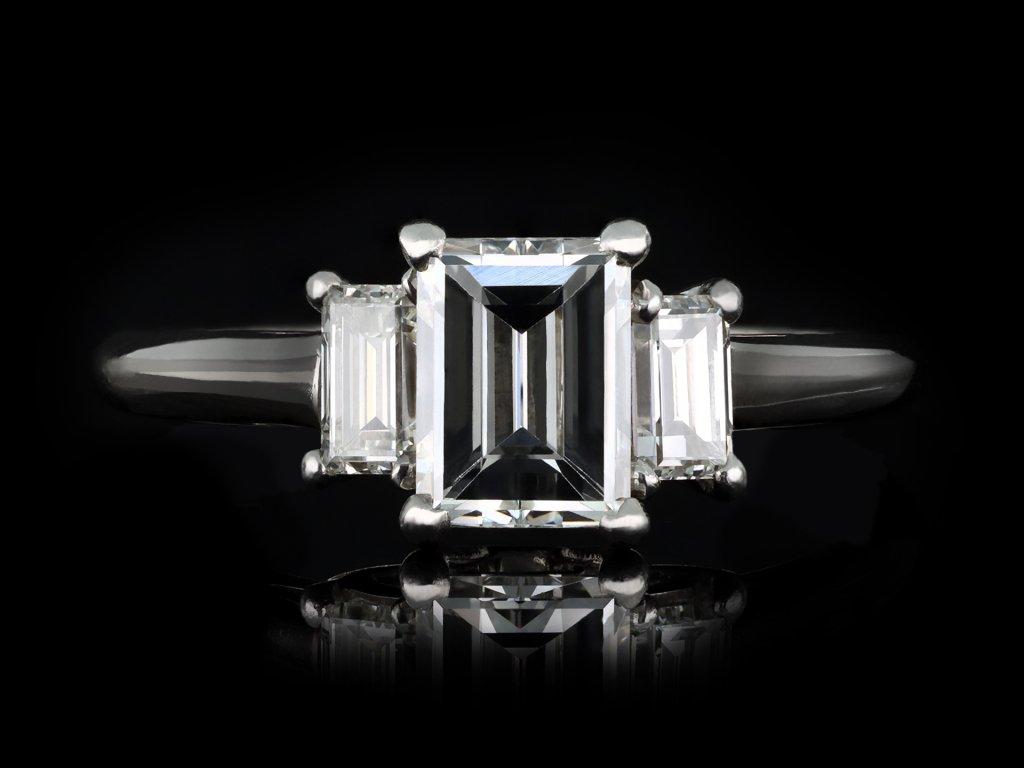 Cartier Diamond Flank Solitaire Ring, circa 1960 4