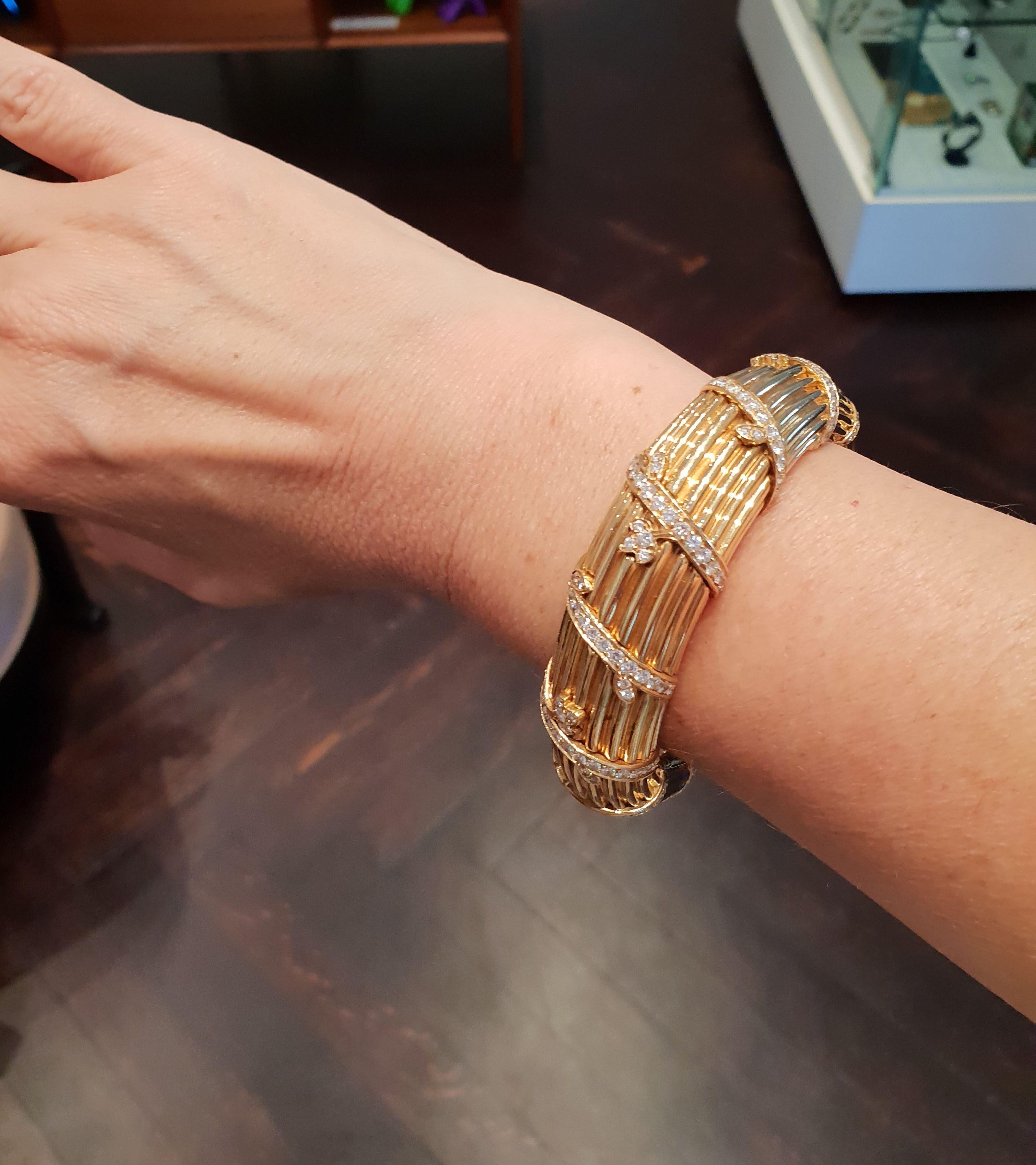 Cartier Bracelet jonc en or et diamants en vente 6