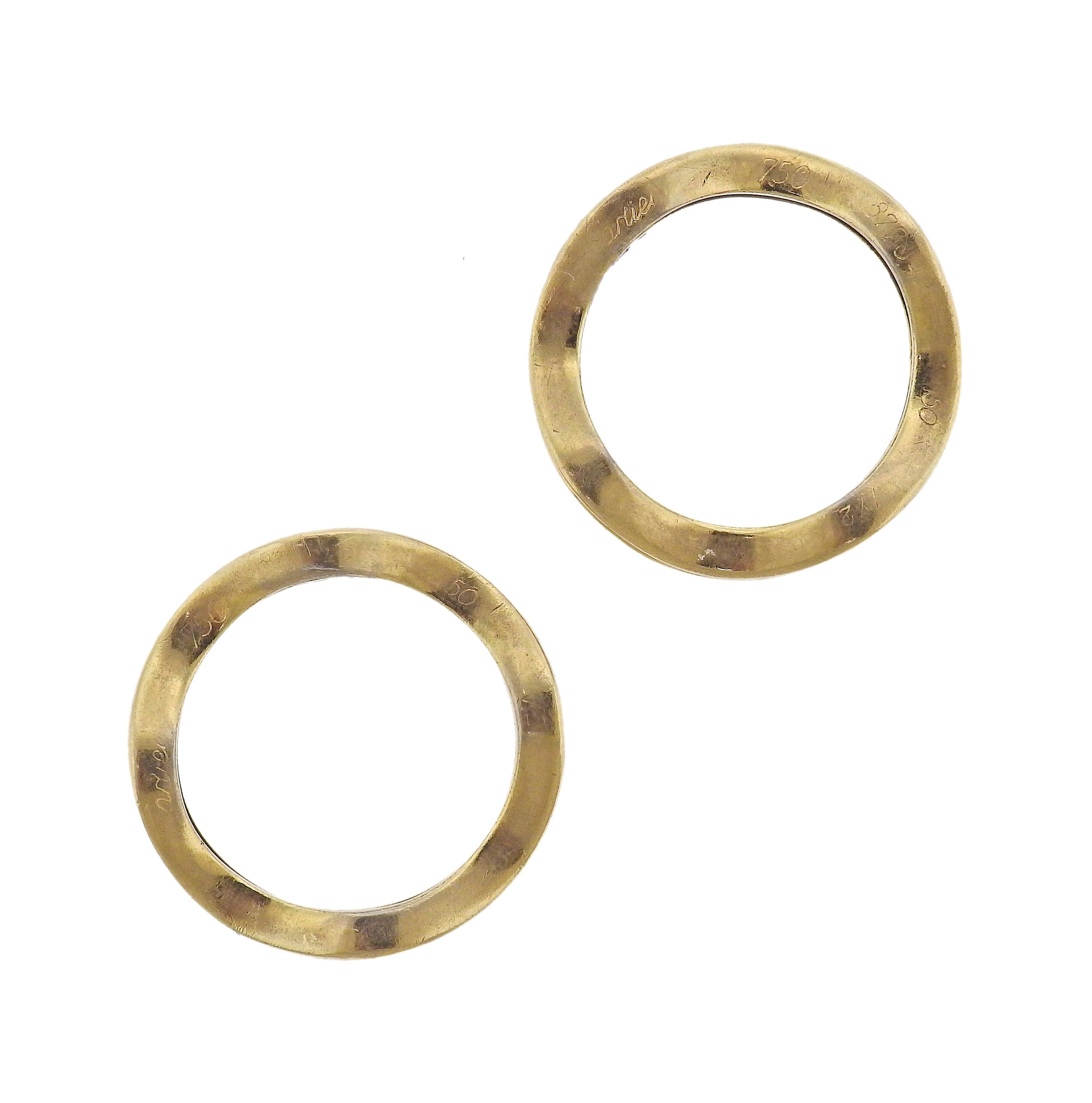 Round Cut Cartier Diamond Gold Wave Band Ring Set For Sale