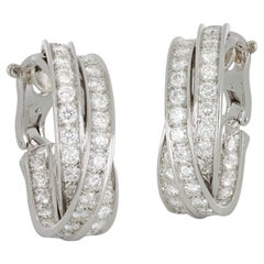 Orecchini a cerchio con diamanti Cartier, Francia, circa 1970.