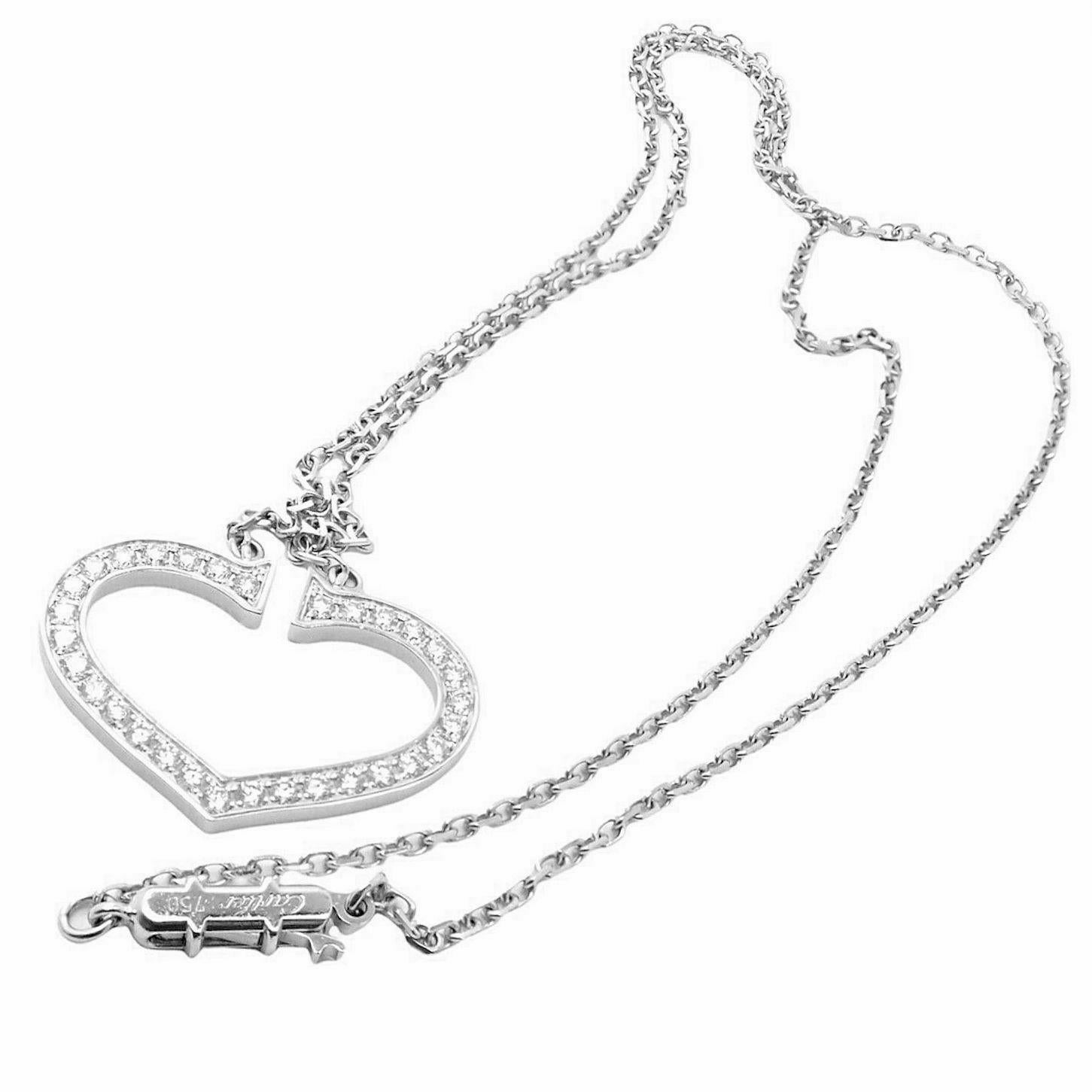 Cartier Collier pendentif grand cœur en or blanc avec diamants en forme de C Unisexe en vente