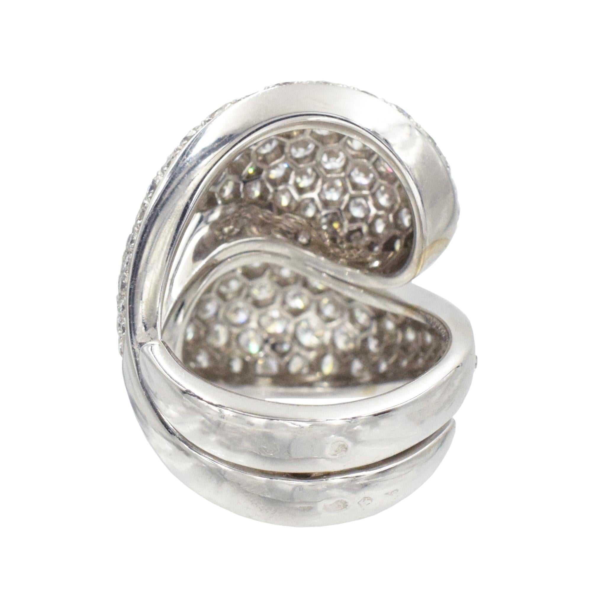Women's or Men's Cartier Diamond 