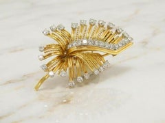 Cartier Diamond Leaf Brooch 18K Gold 5 Carat Vintage Floral Design